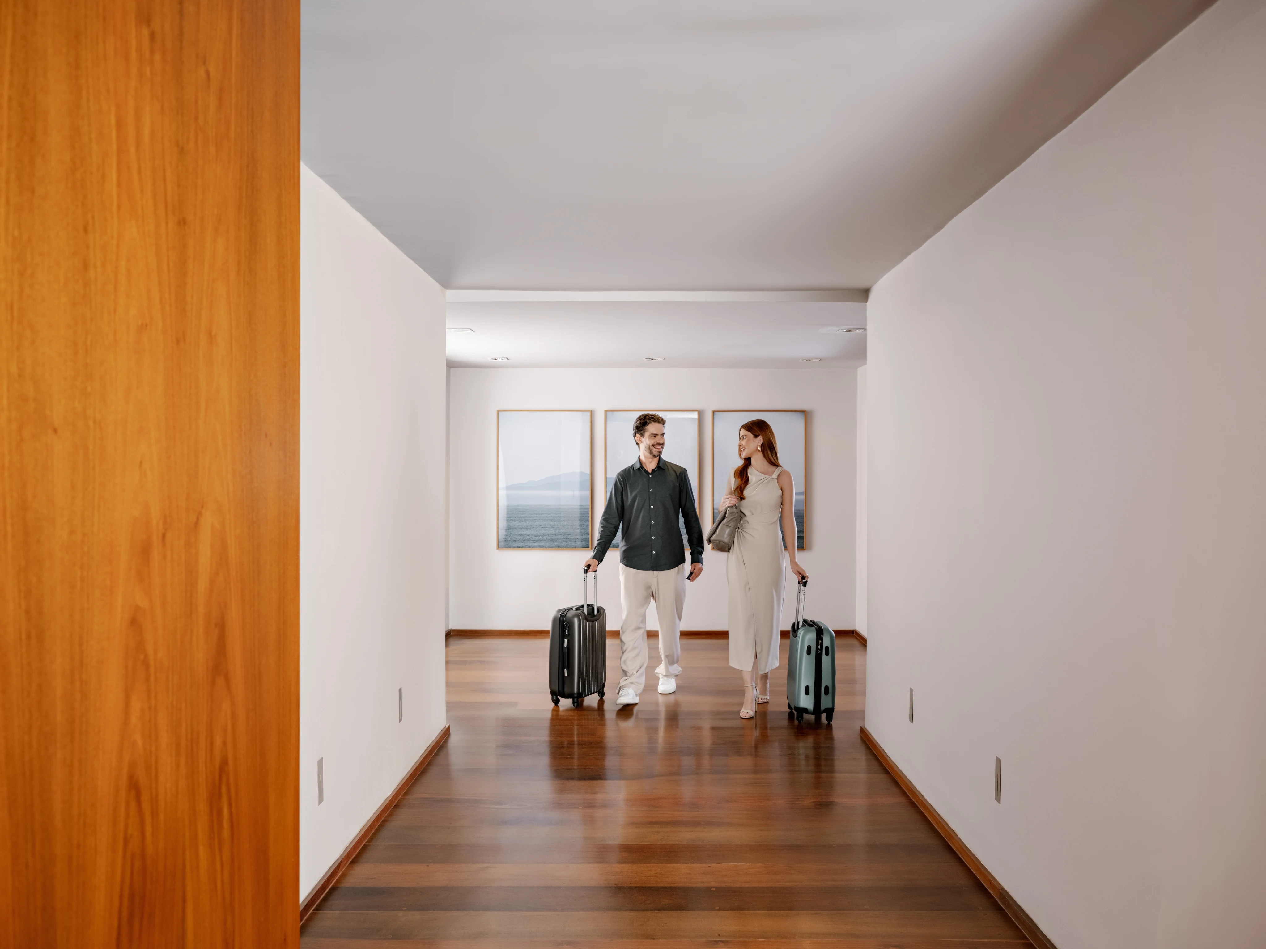 Stel dat naar hun kamer in het hotel loopt