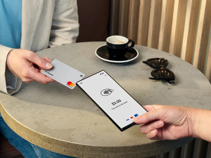 Using Tap to pay on Android in a coffee shop