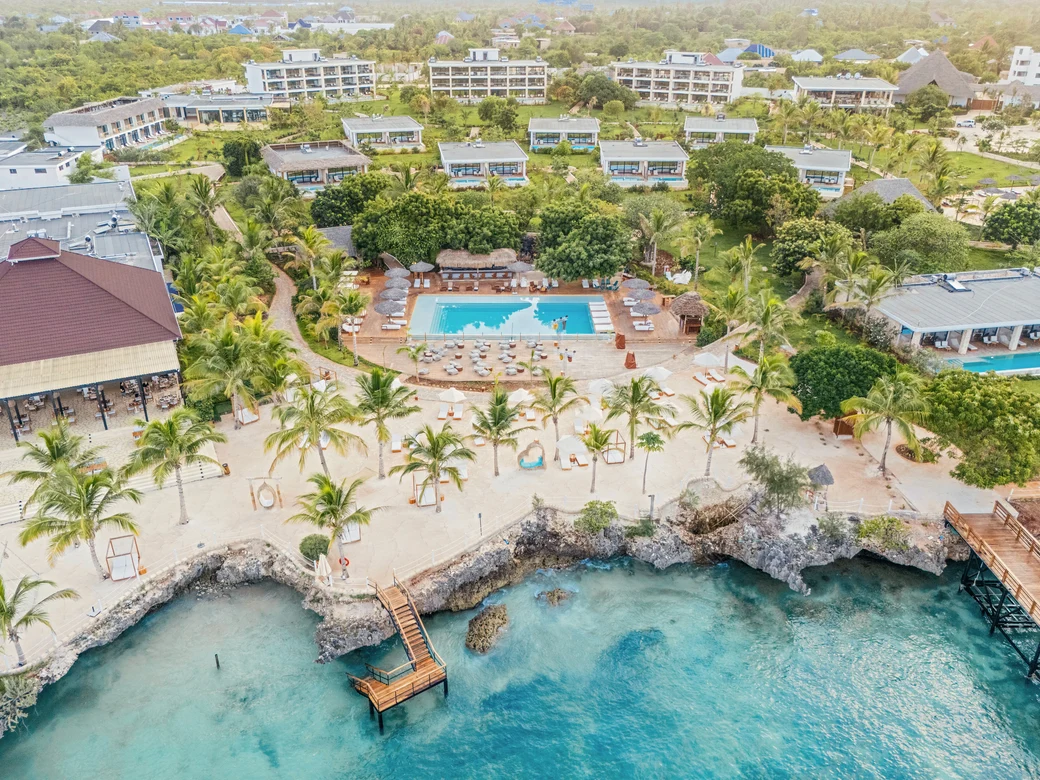 Drohnenaufnahme von der Clubanlage