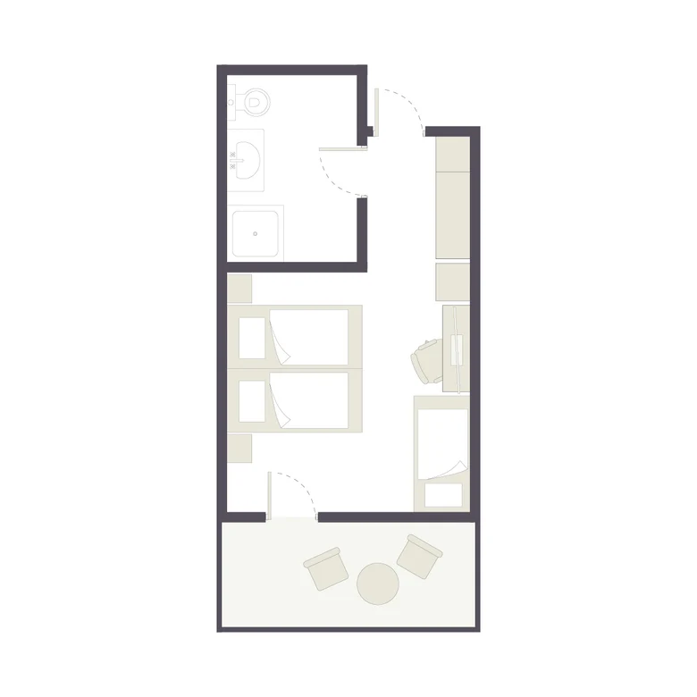 Dieses Bild zeigt einen Grundriss eines Hotelzimmers mit Schlafbereich, Bad und Balkon.