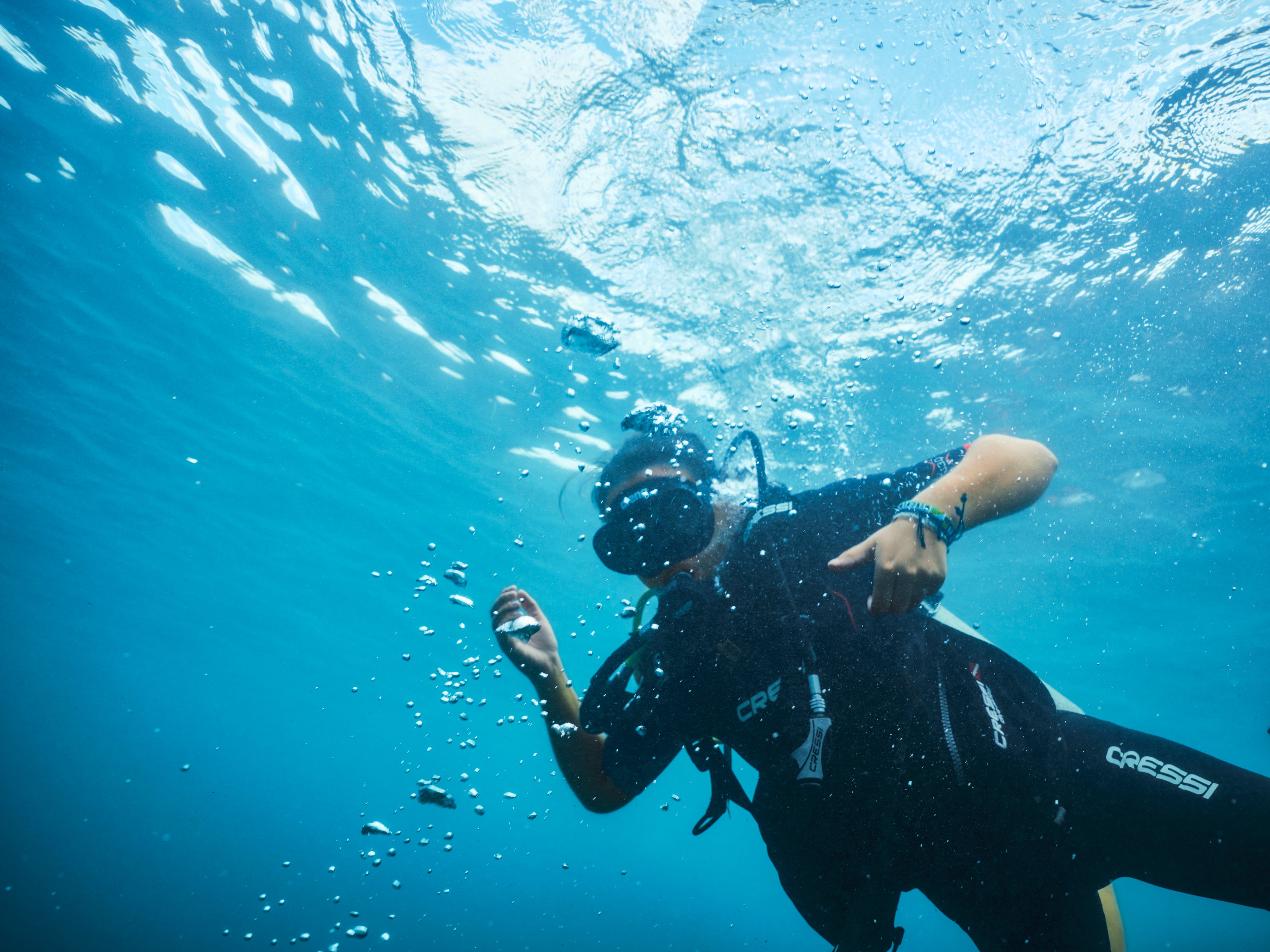 Person beim Schnorcheln im klaren Wasser bei Aldiana Premium Cluburlaub