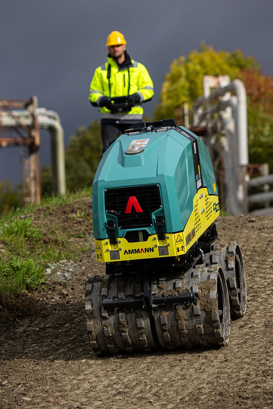 ARR_1585-2_Trench_roller_54_260114.jpg