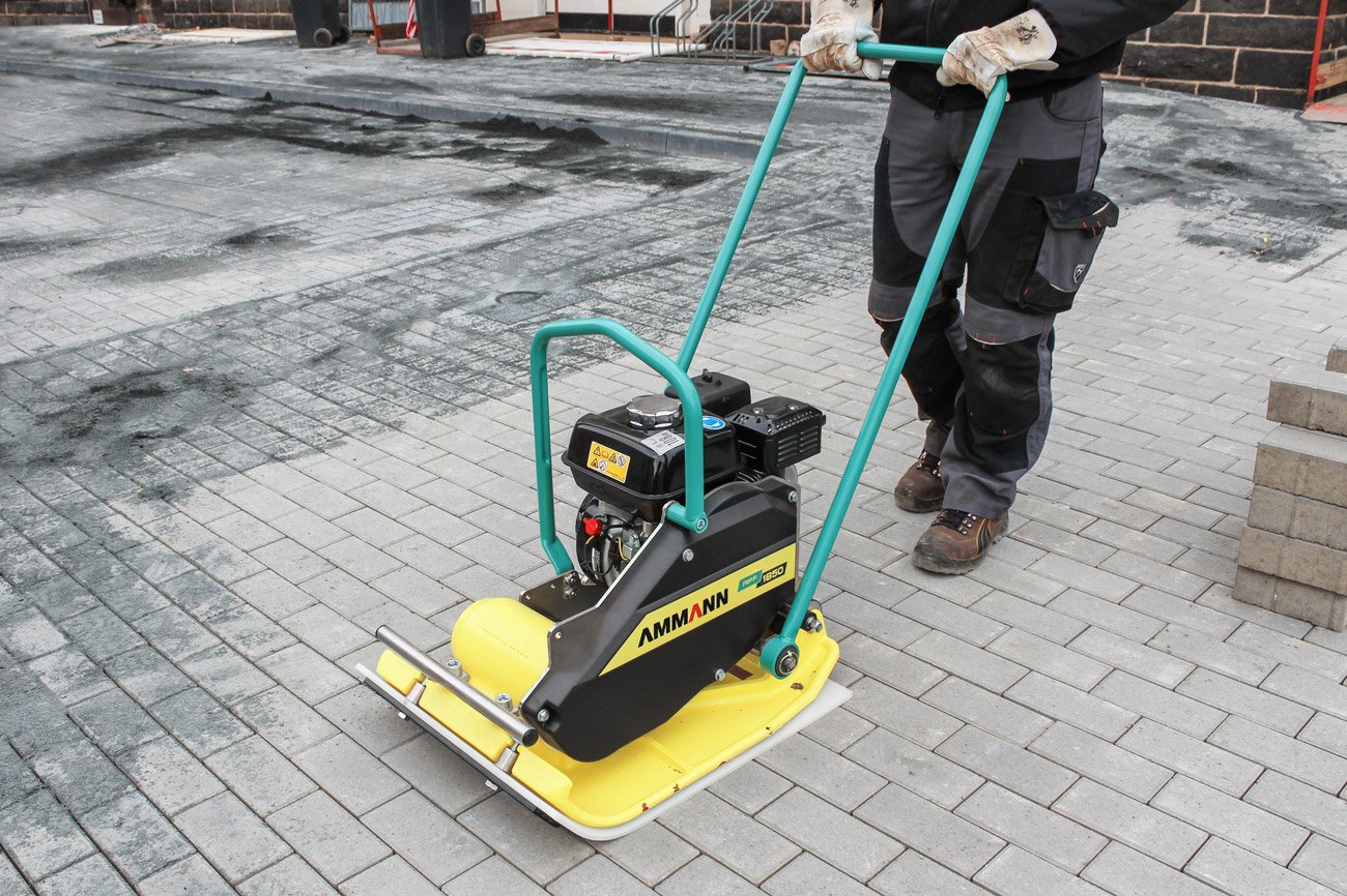 apf_1850_vibratory_plate_honda_3787_mrgb-1.jpg