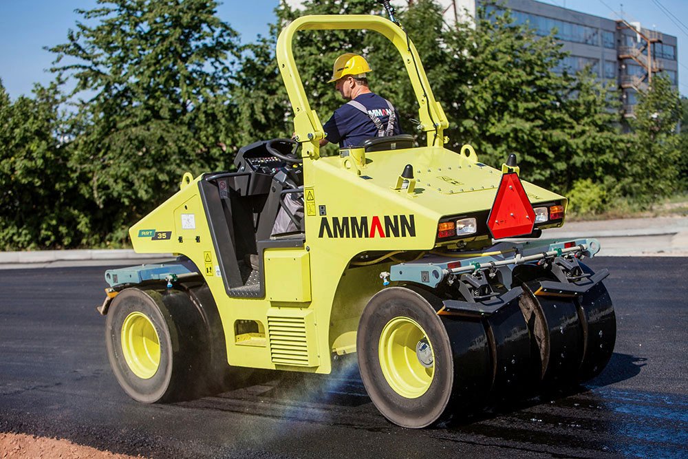 art_35_t4i_pneumatic_tyred_roller_048_mrgb.jpg