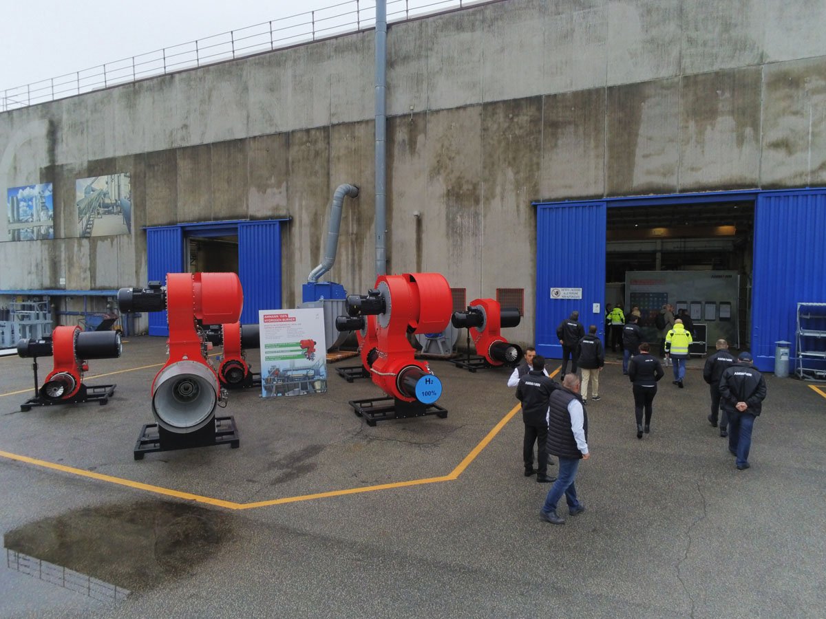 greendays_facility_h2_burner_231102.jpg
