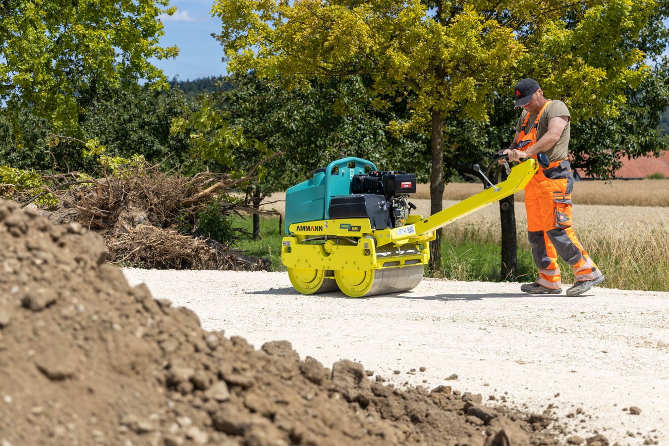 arw_walkbehind_roller_soil_eos_r_2657_190821.jpg