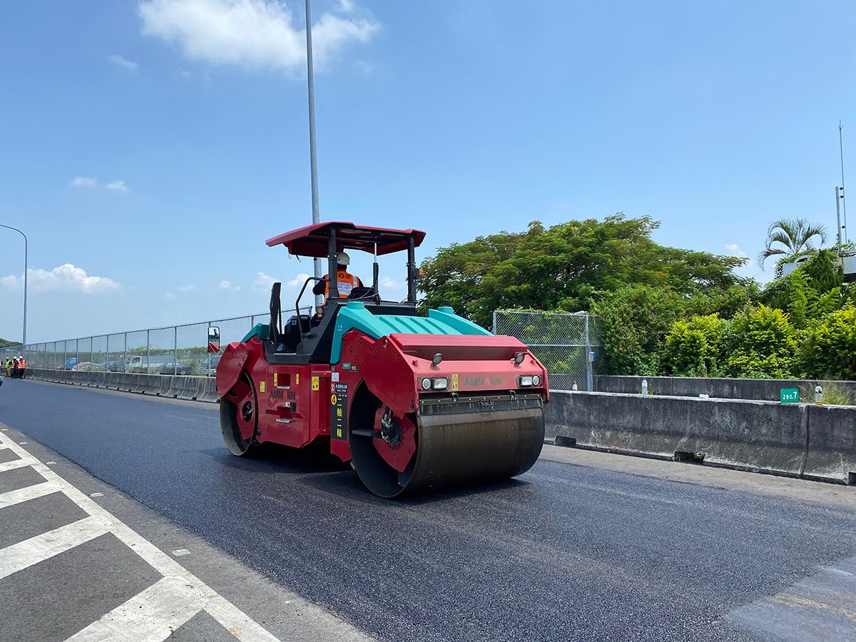 arx_110_heavy_tandem_roller_taiwan_1_210622.jpg