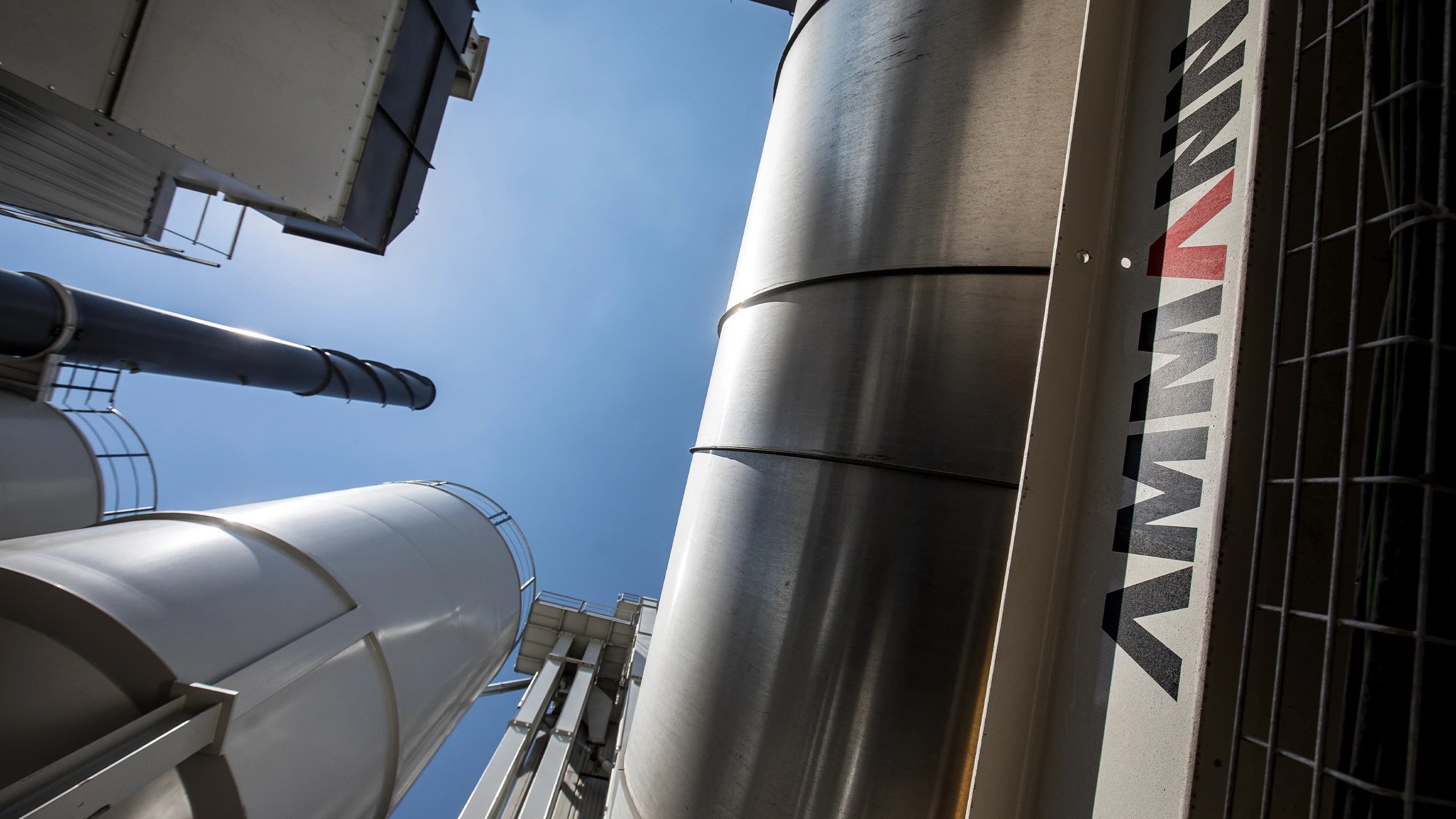 P89_Hero_Image_Retrofit_01_2560x1440px.webp