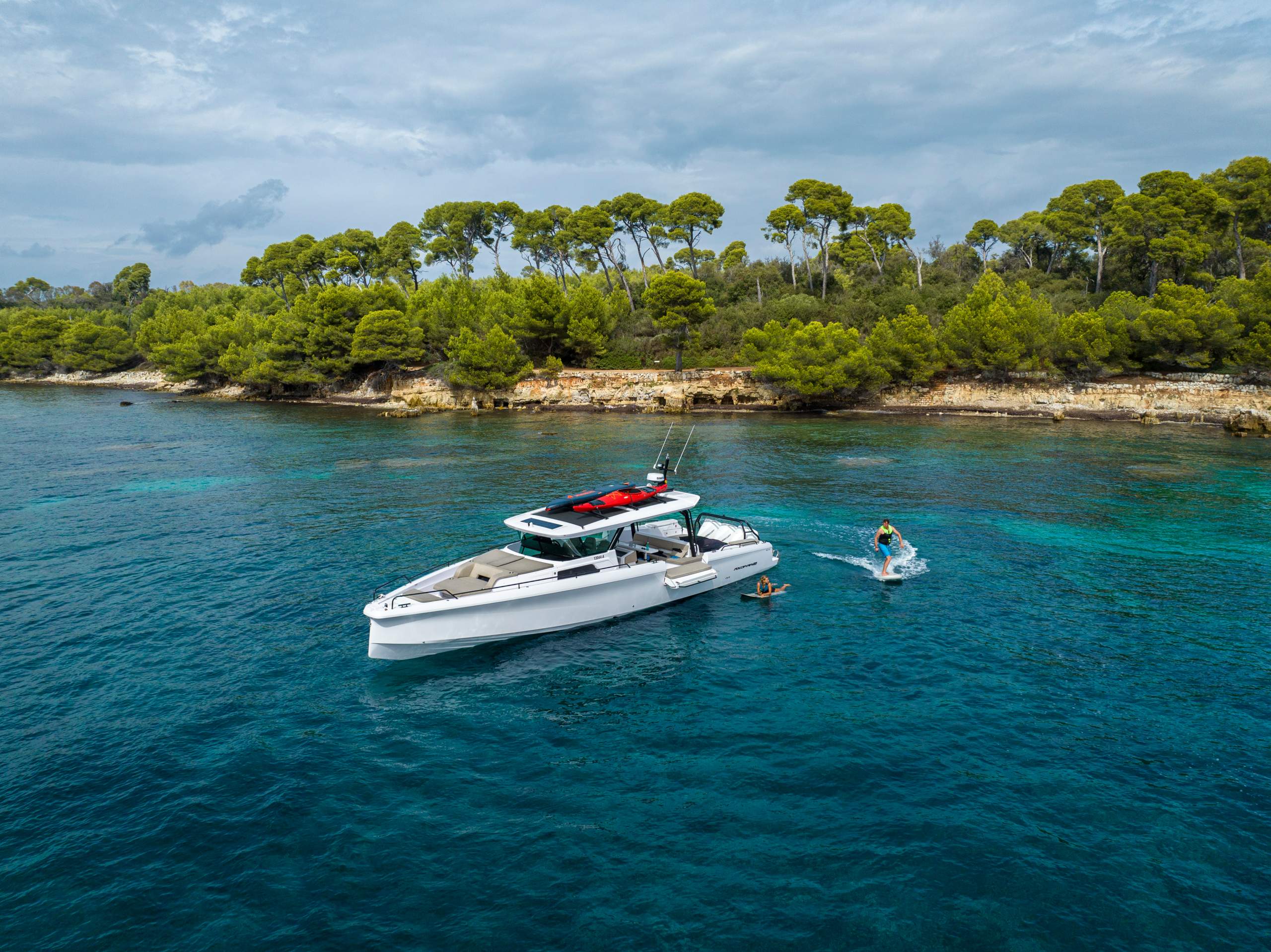 AX45_XT_Efoil_DJI_0182