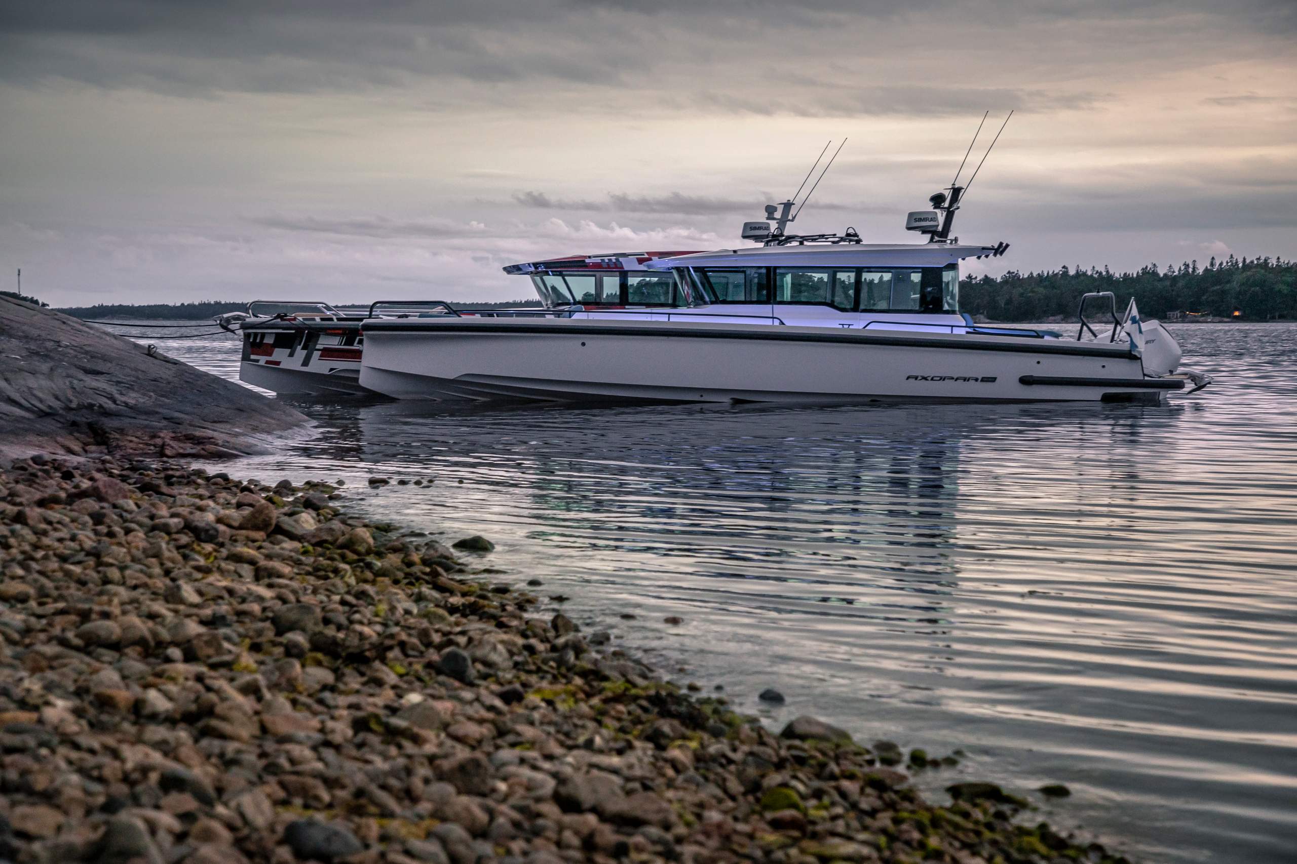 Nordic Crayfish Party - Axopar 37 XC Cross Cabin