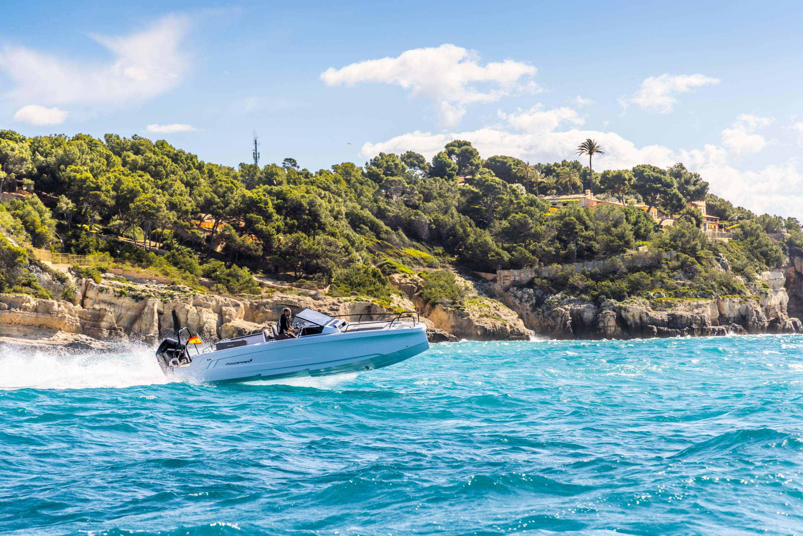 Axopar 25 Cross Bow_C4A1386