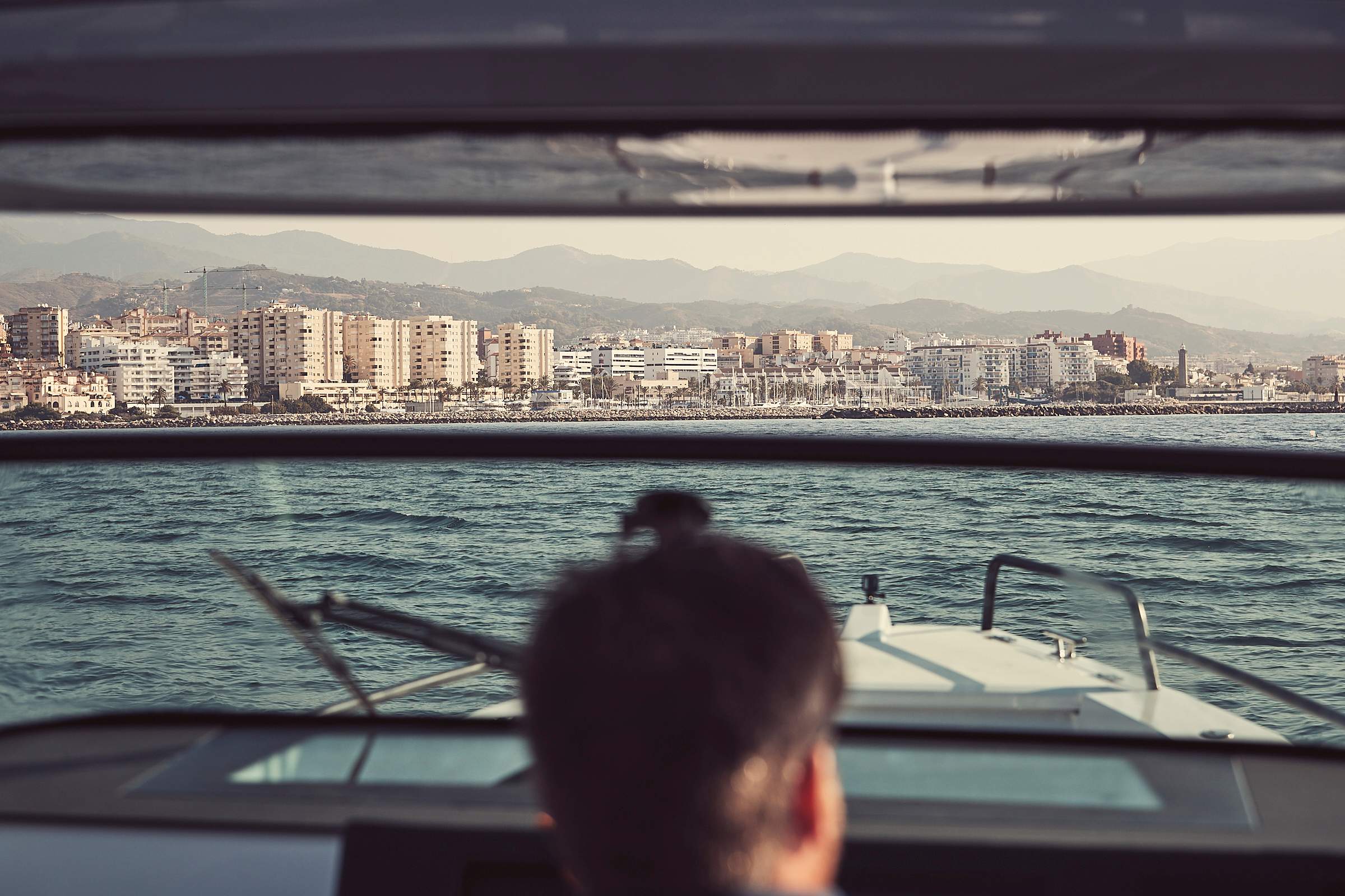 CHASING-CANGURO-TANGIER-ESTEPONA-SELECTS-016