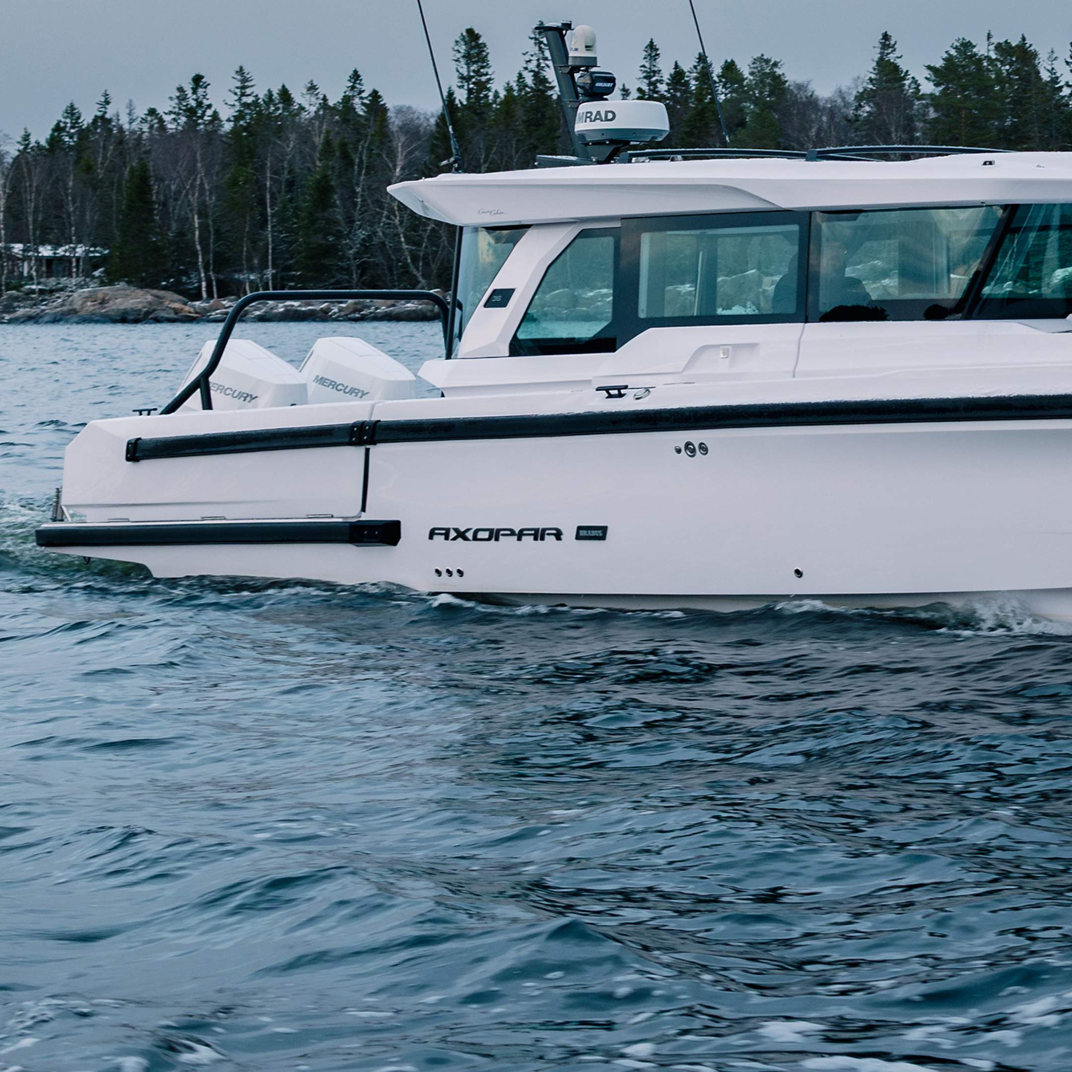 Axopar_38_XC_Cross_Cabin_E29A3656