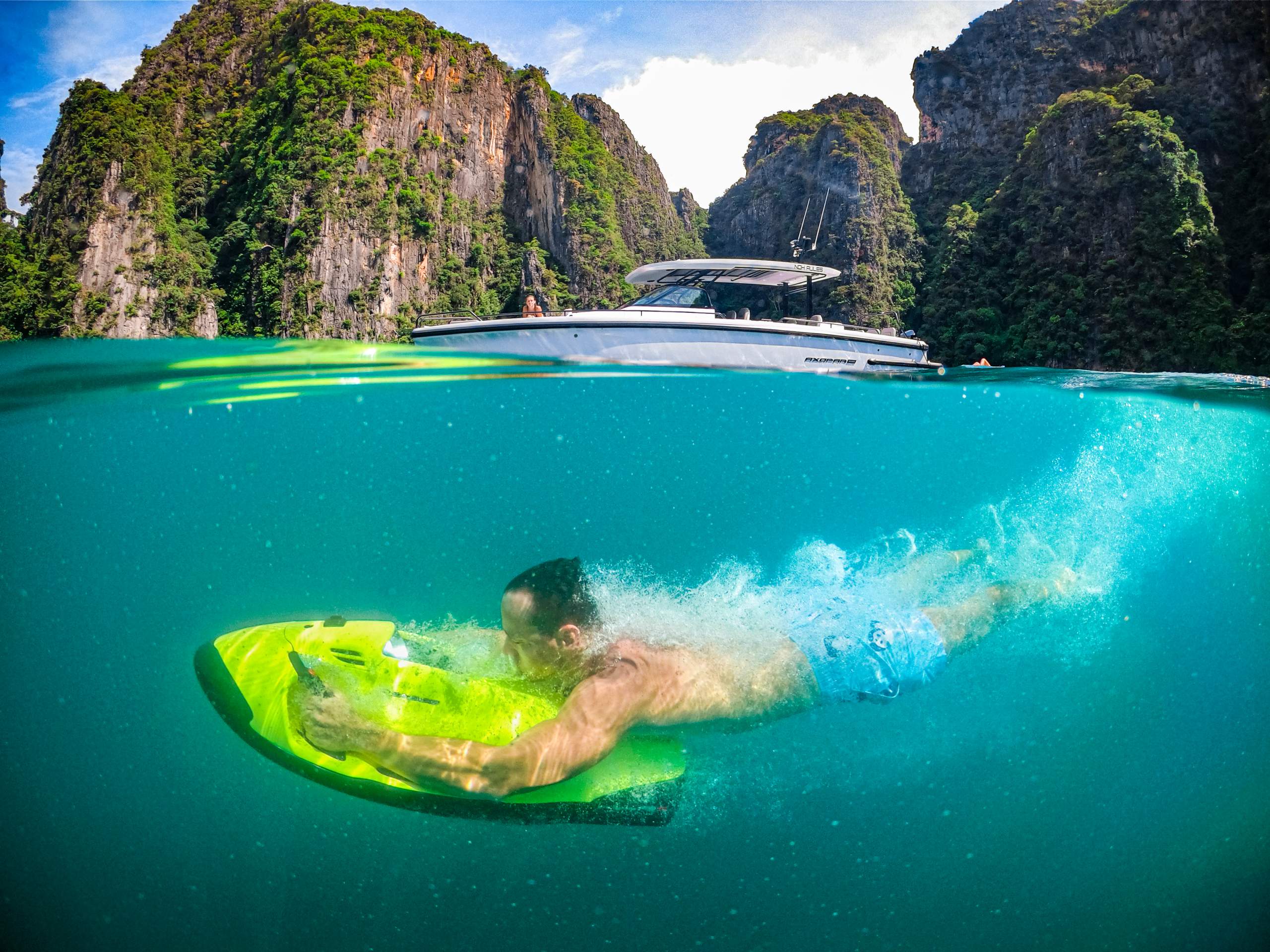 Axopar 37 ST BLTP_MY2020_G0020540