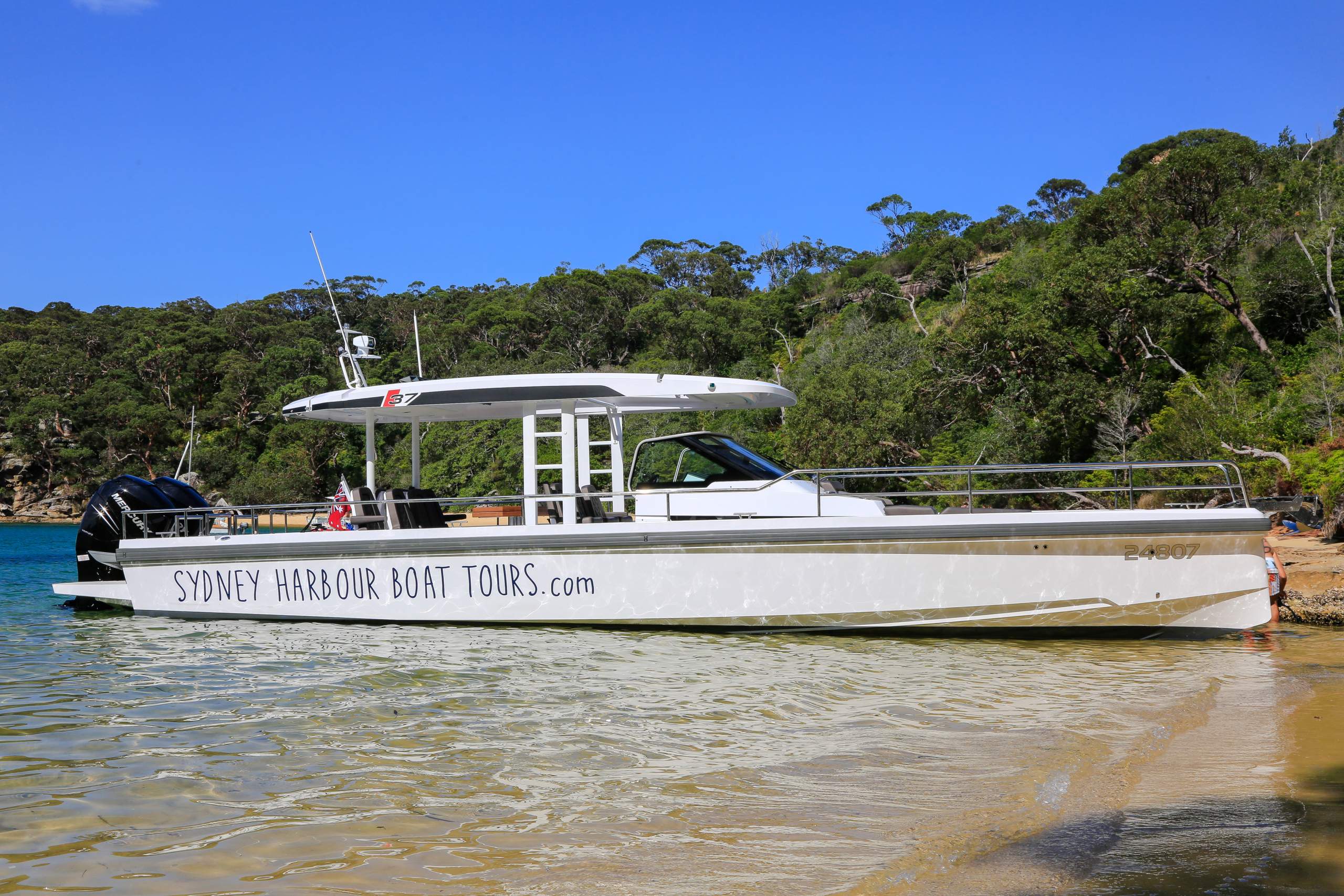 Sydney Harbour Boat Tours © Salty Dingo 2017- 29201(1)