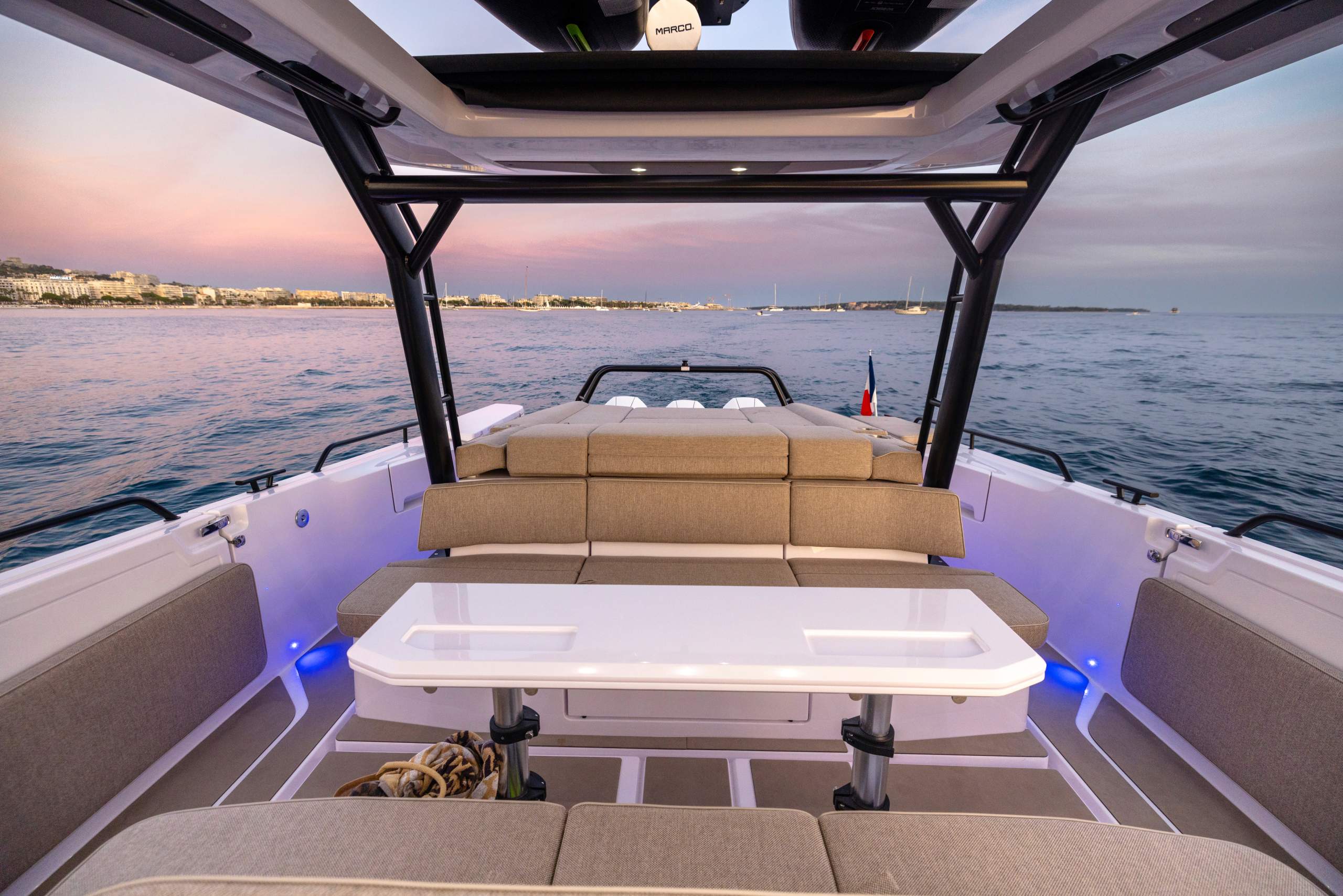 Axopar_45_ST_Q9A2127