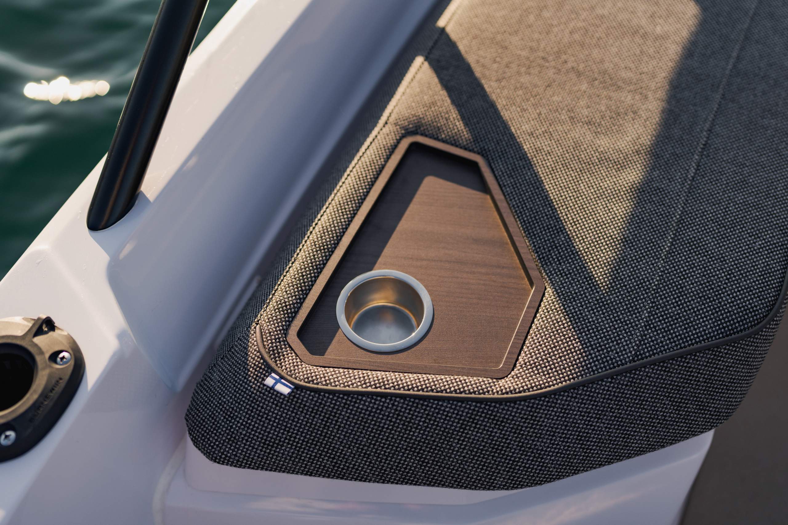Axopar 38 XC Cross Cabin_A7500940