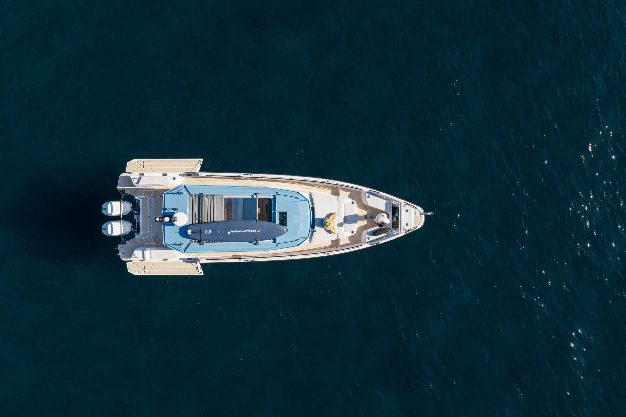 Axopar_38_Cross_Top_BRABUS_Performance_Line_Glacier_Blue-D1 DRONE PHOTO_DJI_20260905111232_0135_D