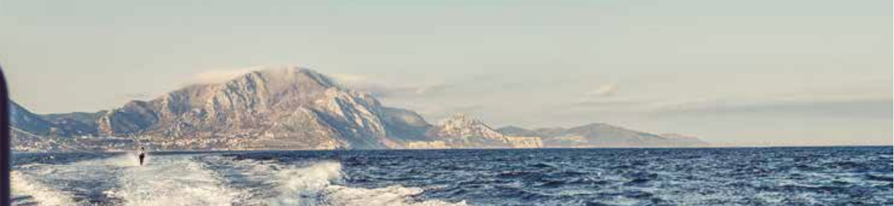 Ski-History-Chasing-Canguro-2