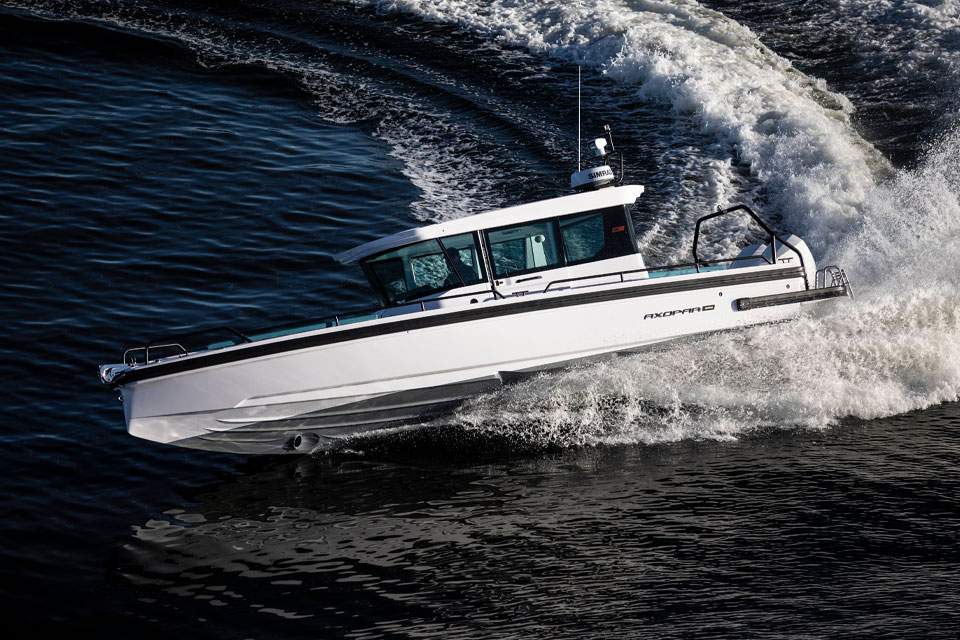 Refreshed-Axopar-28-range-october-news-footer