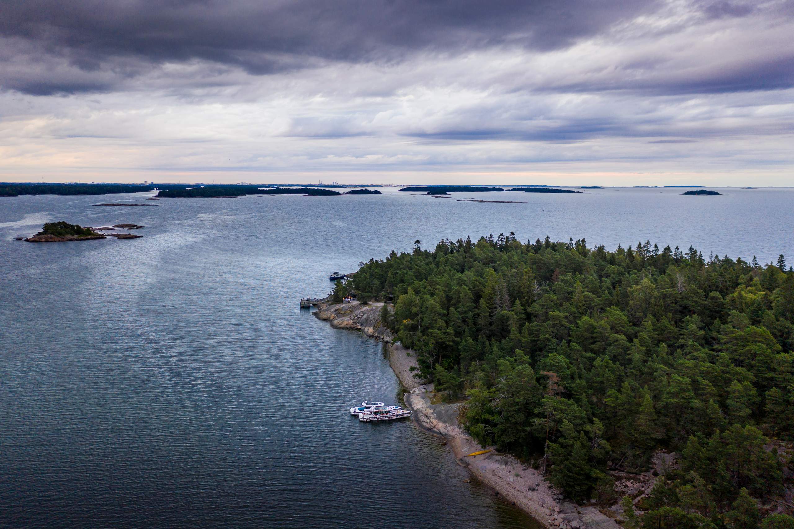 Nordic Crayfish Party - Axopar 37 XC Cross Cabin