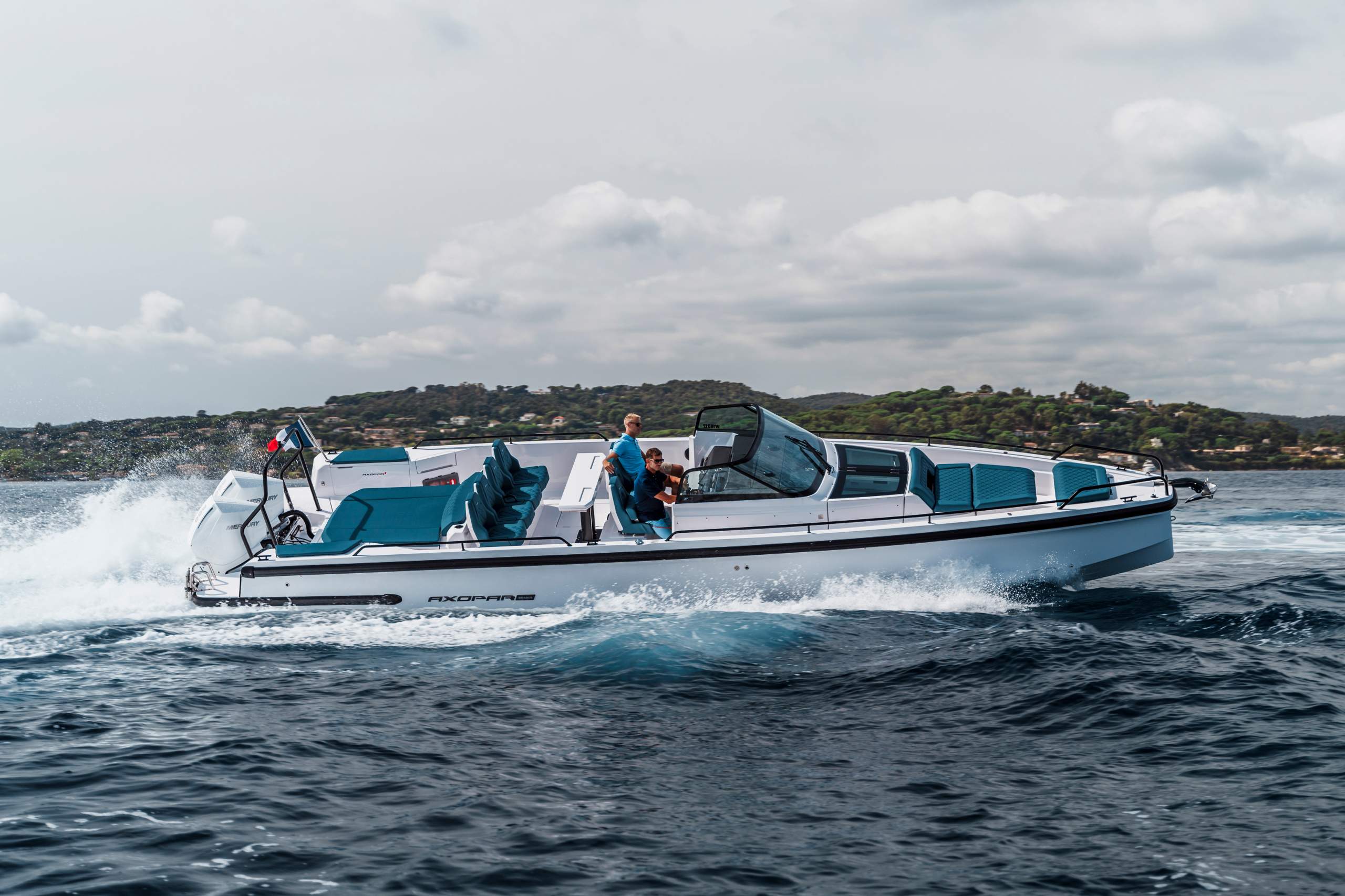 Axopar 37 Spyder_MY2023_A7_08096