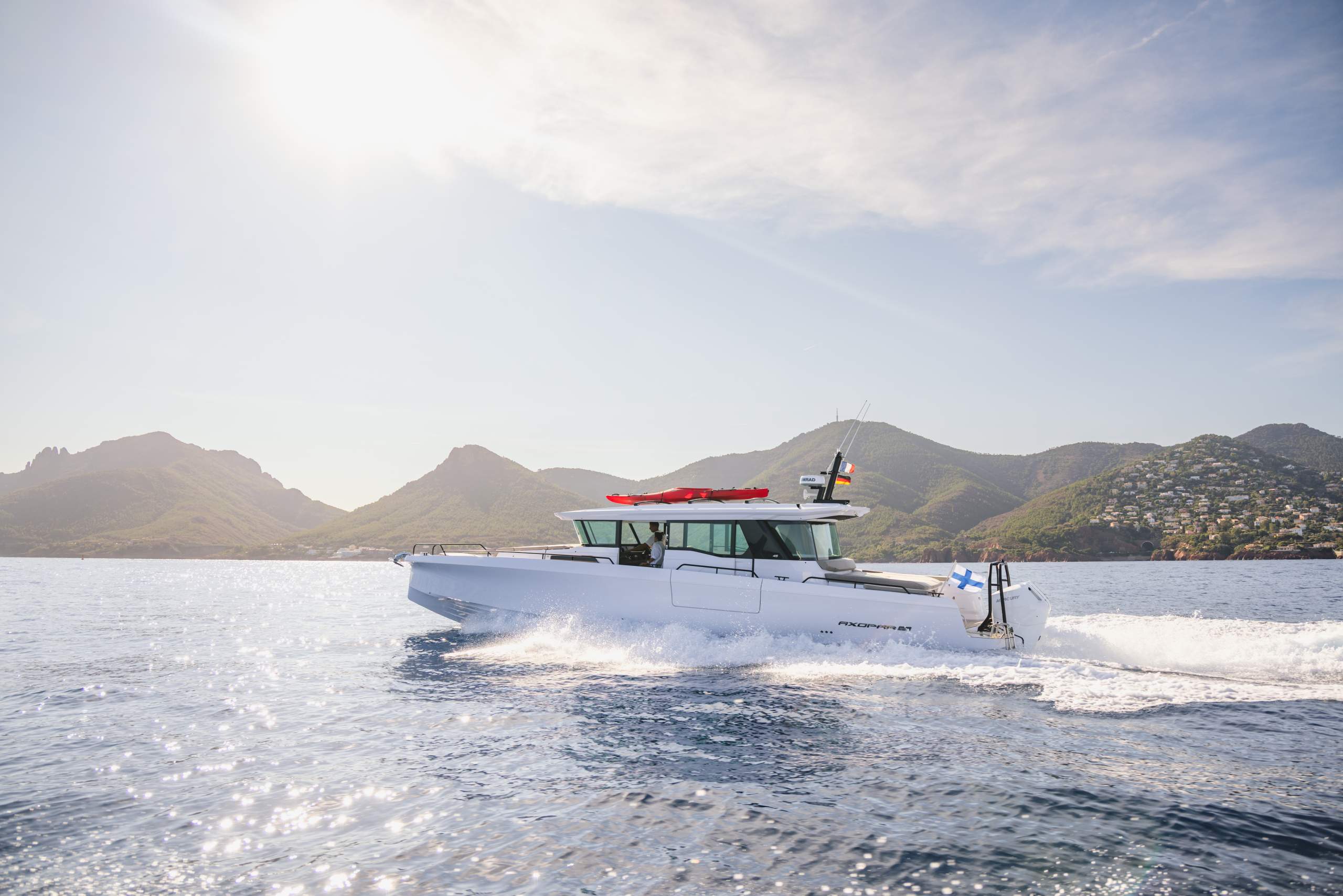 Axopar 45 XC Cross Cabin_099A2038