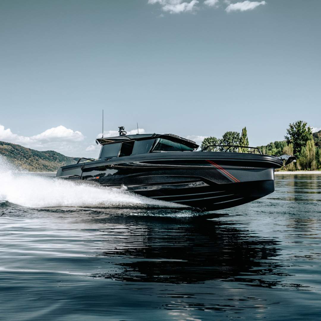 BRABUS Marine Introduces the All-New Shadow 38 Range