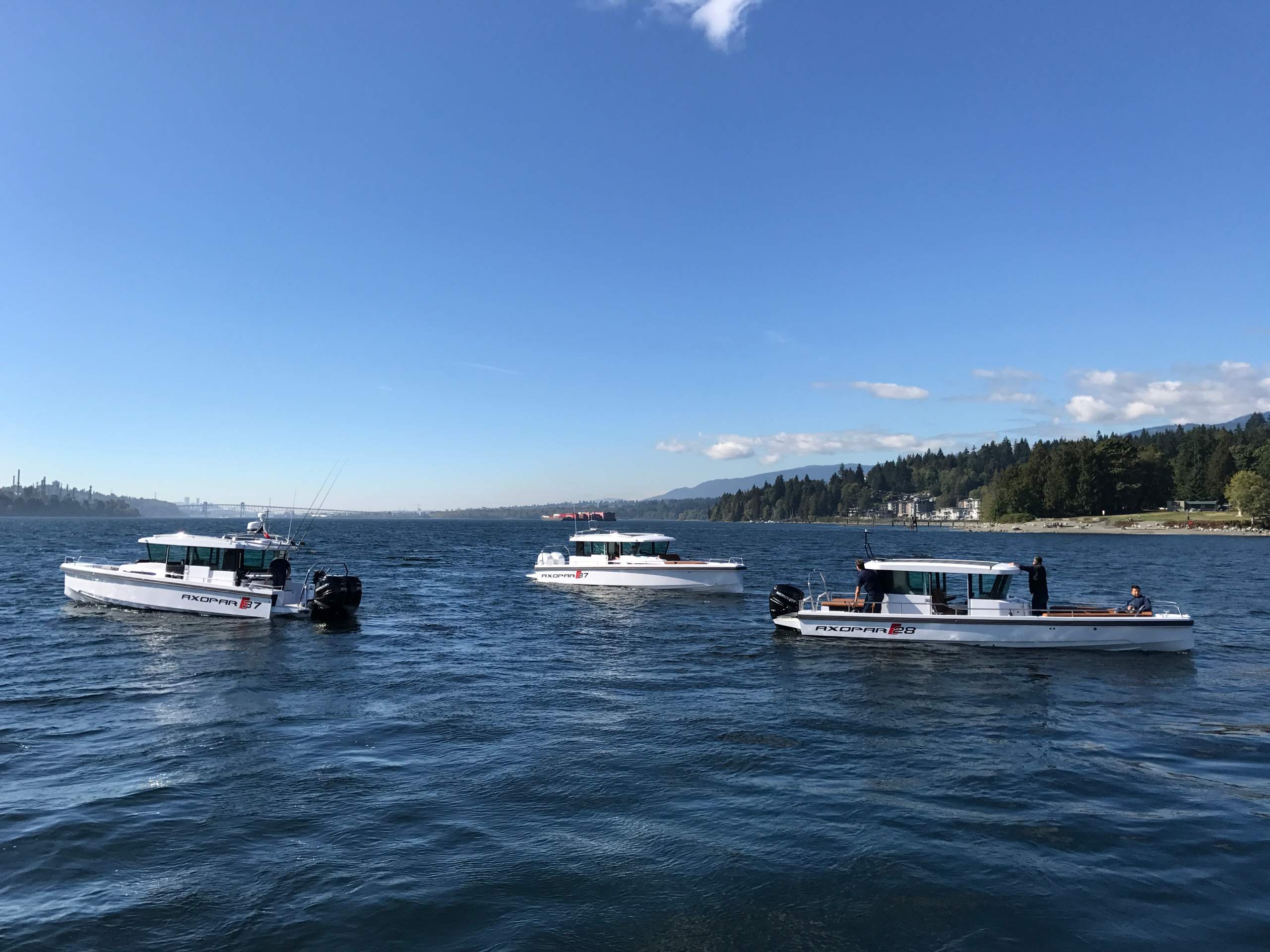 Klaus Priebe Axopar 37 Cabin owner P1020434 (7)