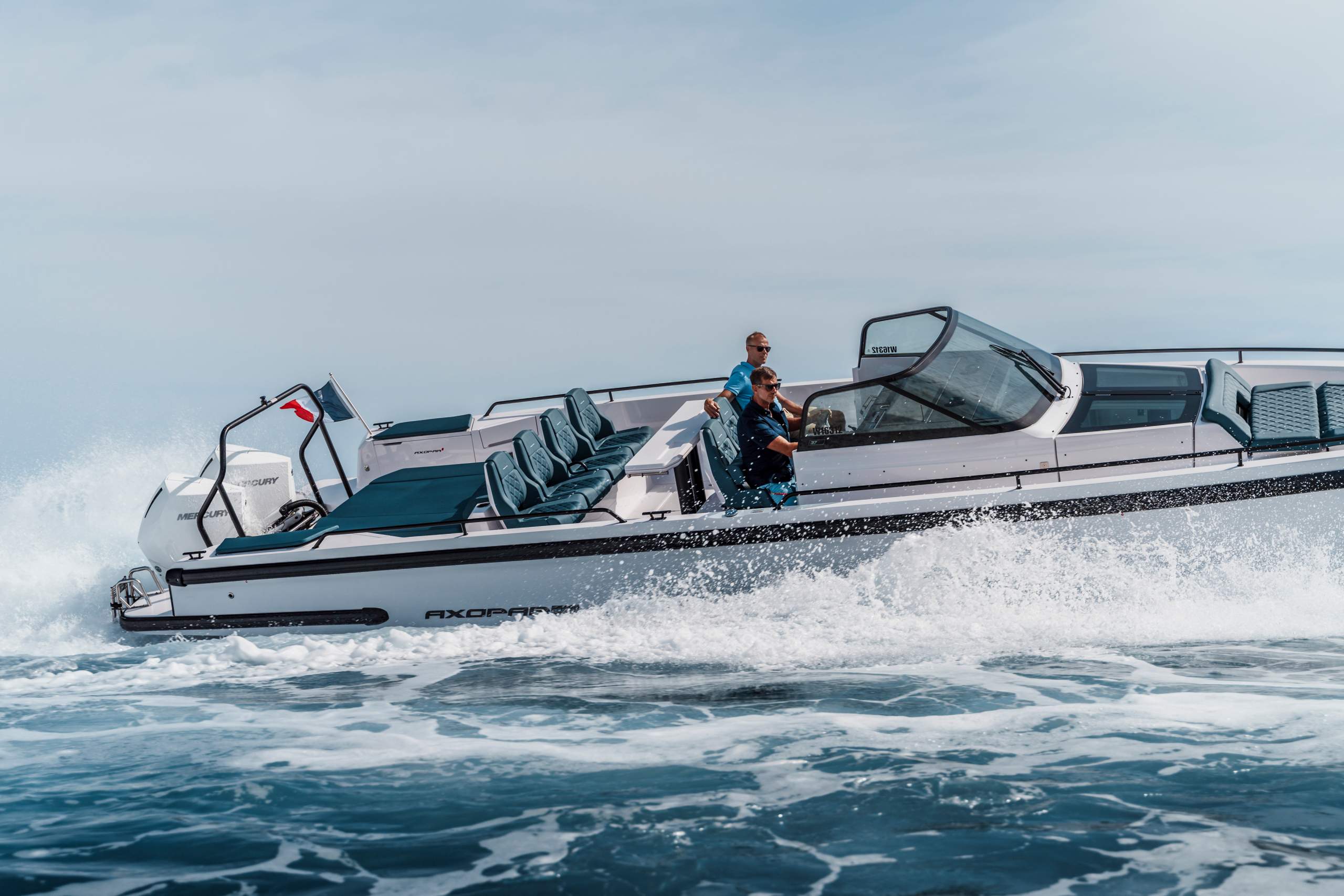 Axopar 37 Spyder_MY2023_A7_08098