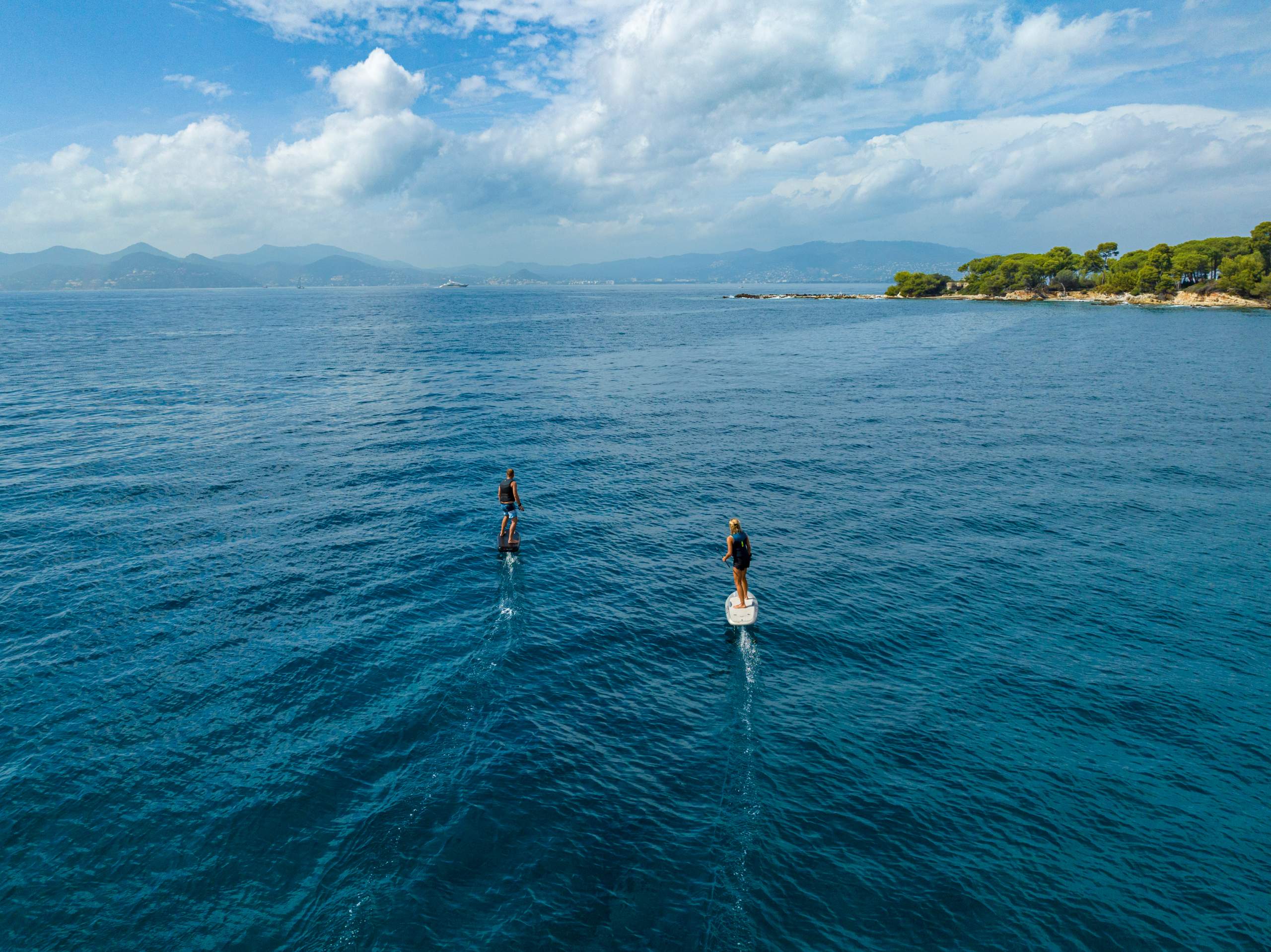 AX45_XT_Efoil_DJI_0216