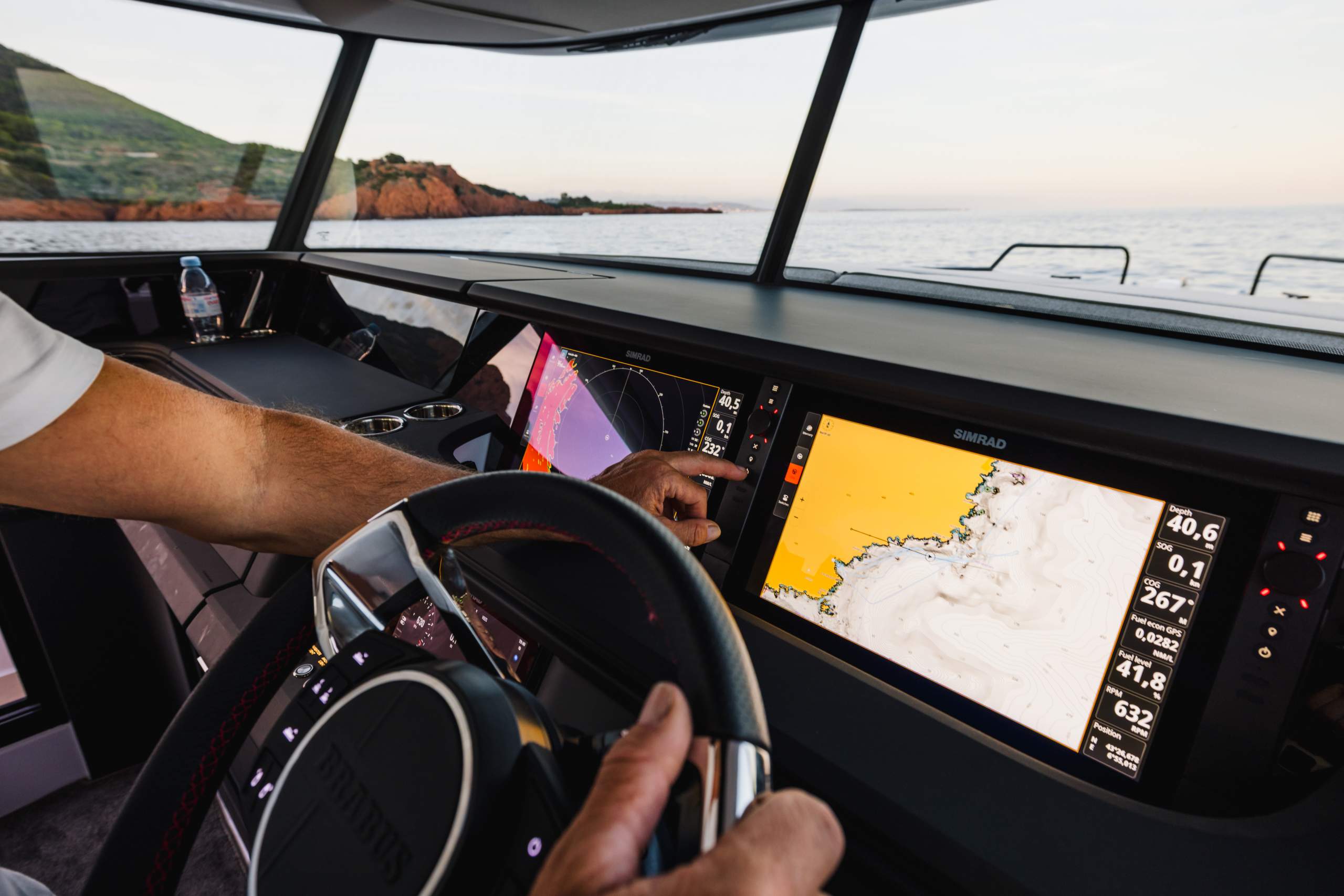 Axopar 45 XC Cross Cabin