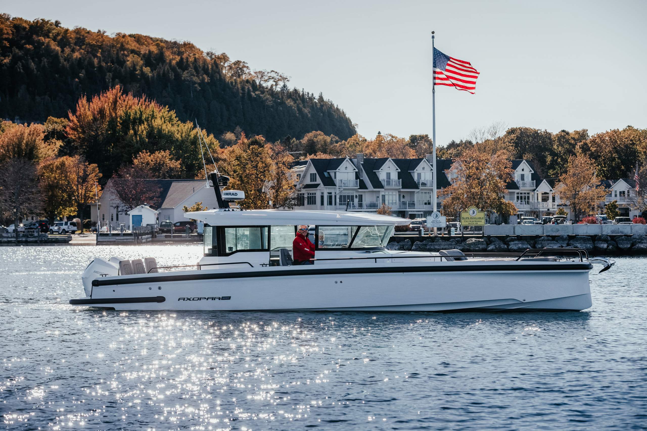 2035_Axopar_37_Manitowoc_Marina_Oct_21