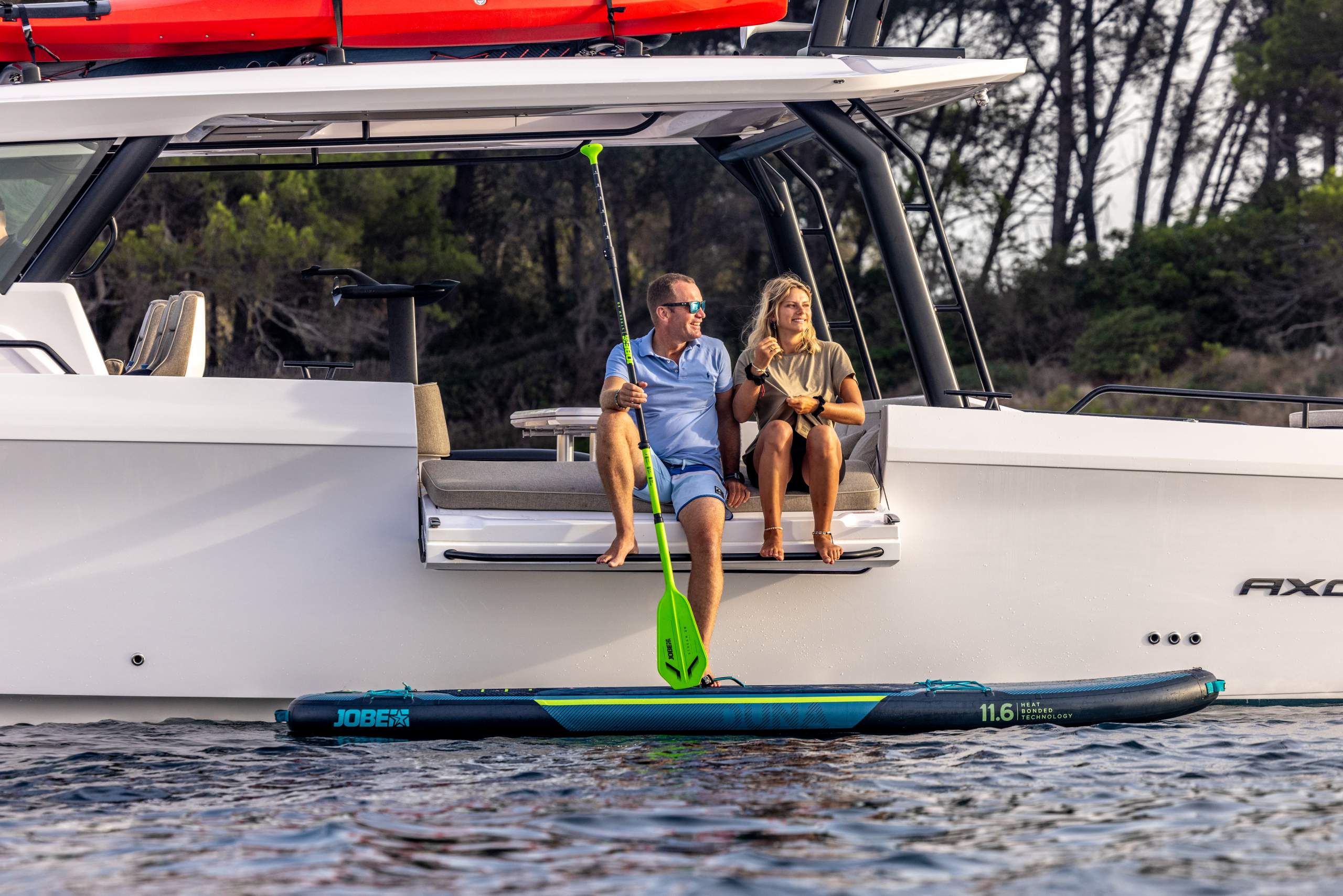 Axopar_45_XT_Cross_Top_BRABUS_Line-6170