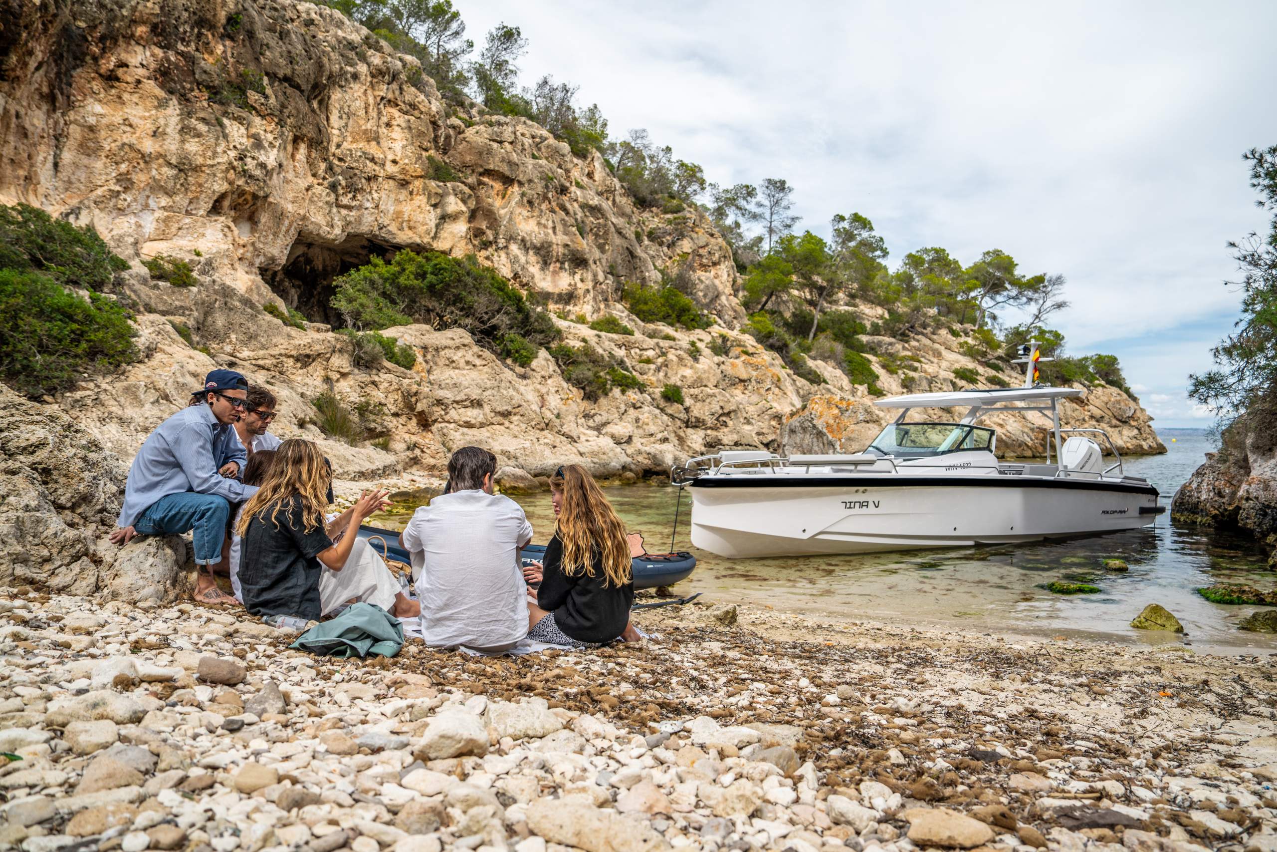 Axopar-29-Sun-Top-2-2 (1)