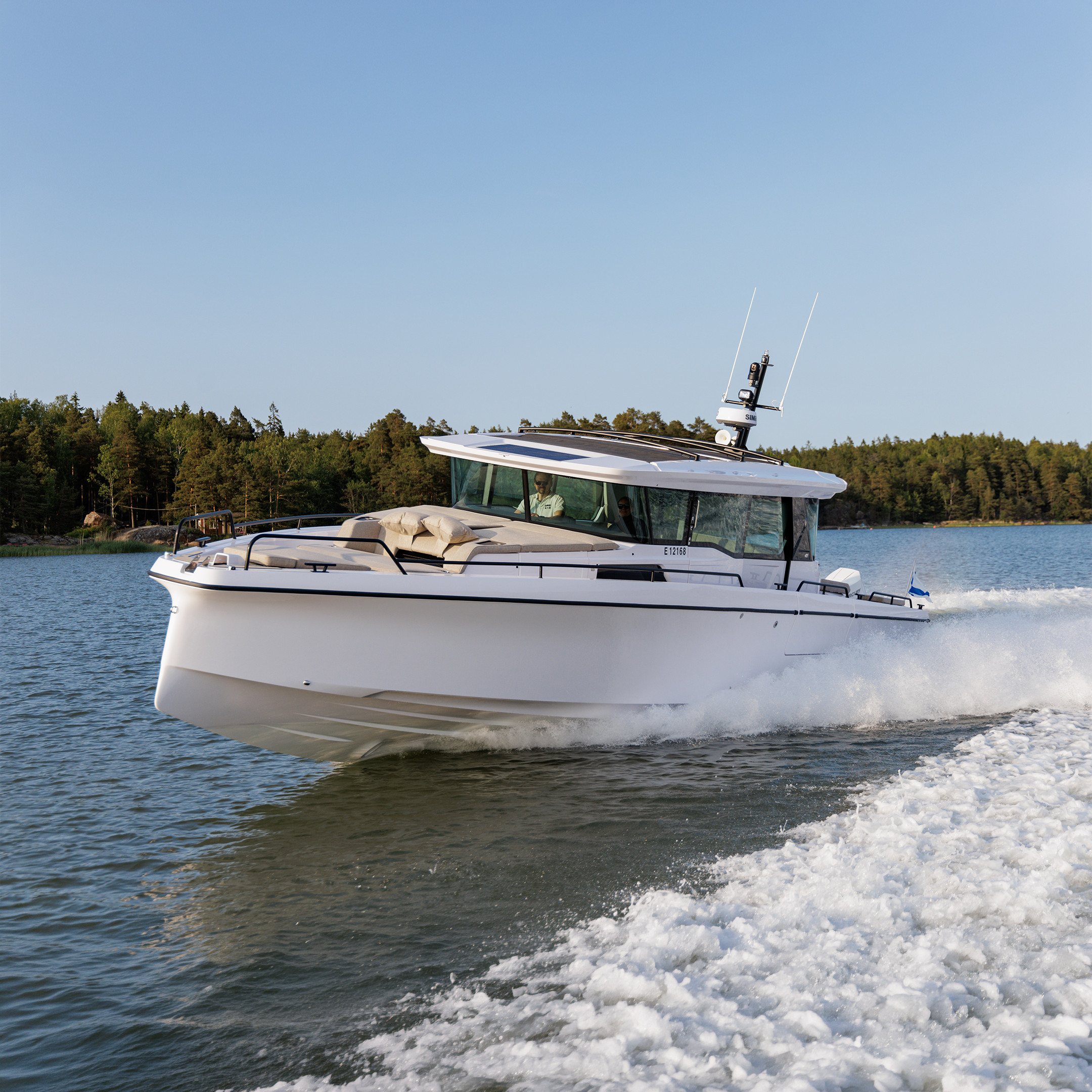 Axopar-45-XC-Cross-Cabin_099A1334