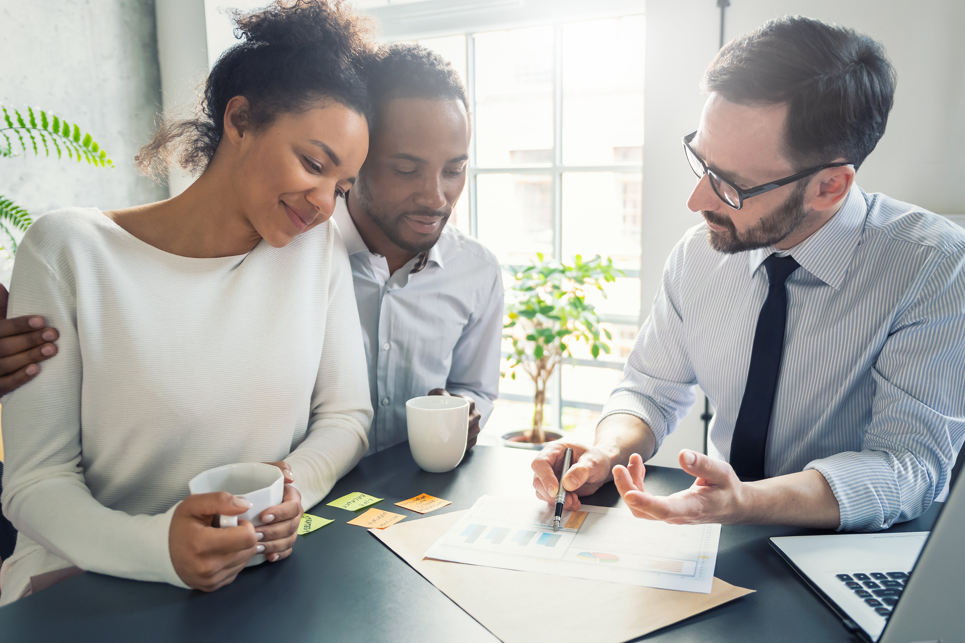 bcn-banque-image-illustration-couple-conseil-financier