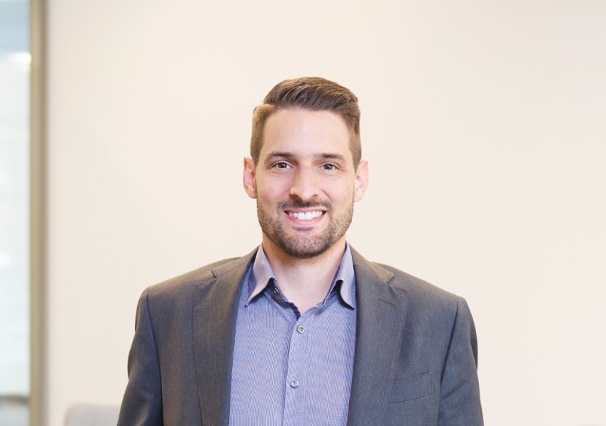 Porträt von Simon Roth