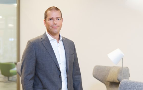 Porträt von Marco Born für das BLKB 100 fürs Baselbiet.