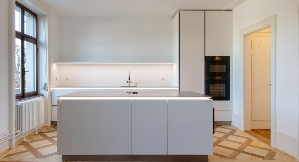 Küche der Eigentumswohnung an der Sängergasse in Basel