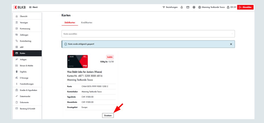 Screenshot der BLKB Online-Kundenverwaltung mit Kartenübersicht und Bestätigungsbutton.