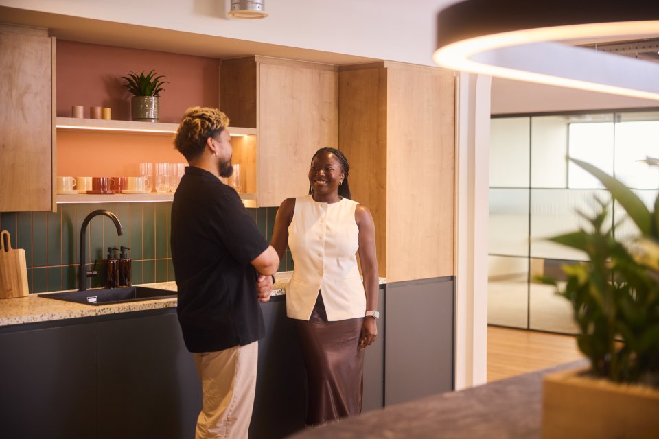 CC 20th floor suite kitchen