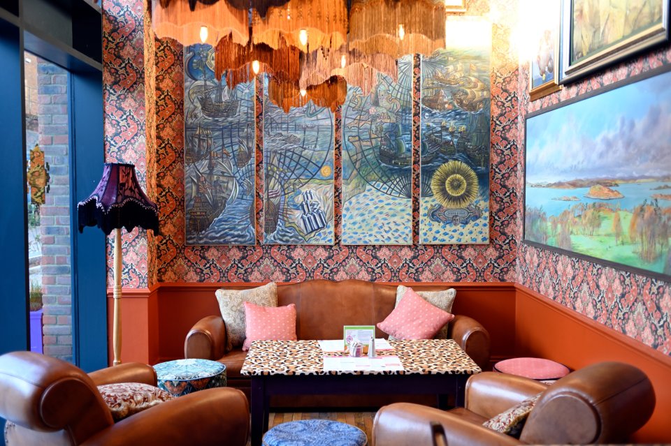 Loungers opening its doors in Stretford Town Centre