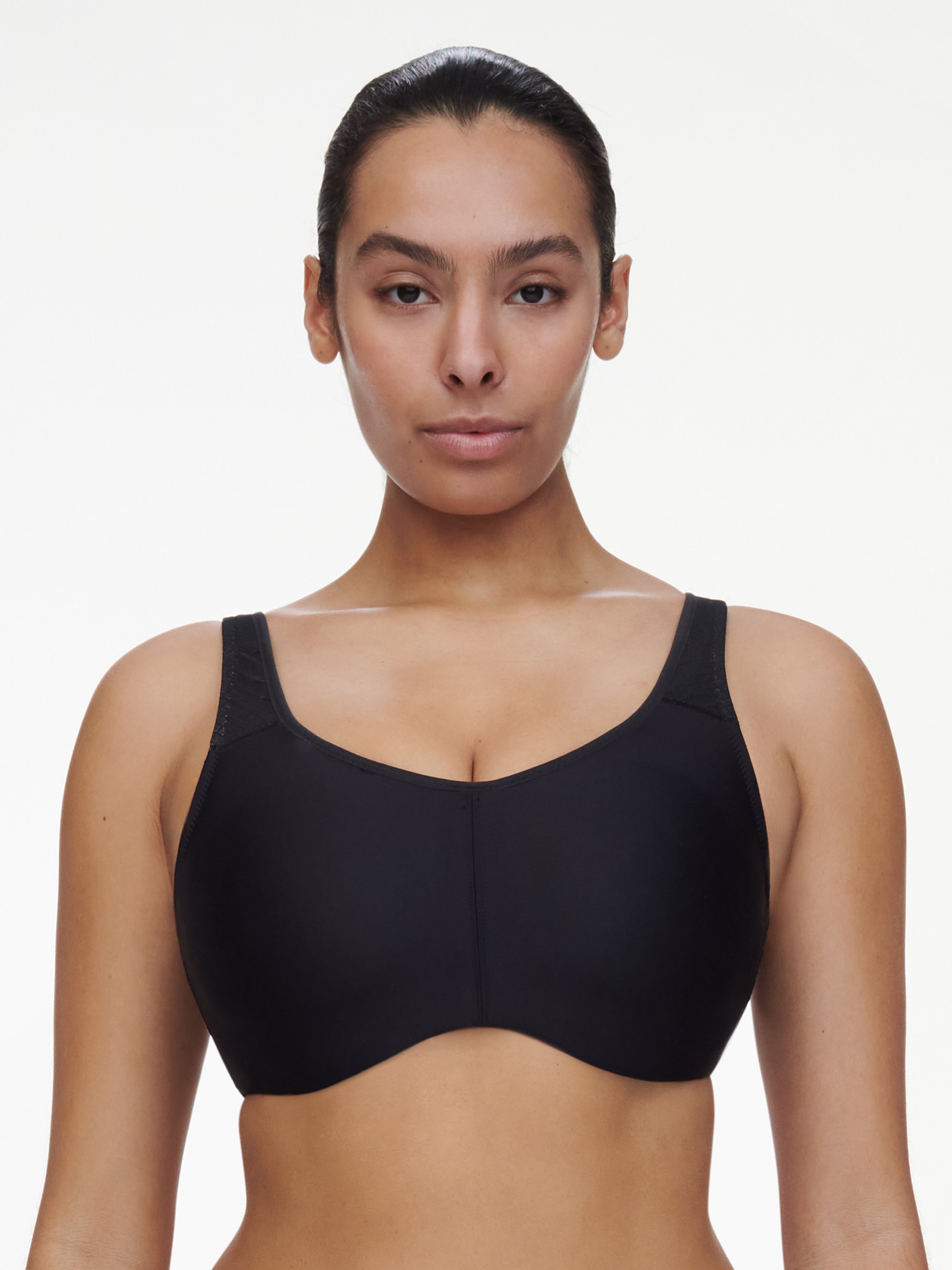 Soutien-gorge moulé emboîtant