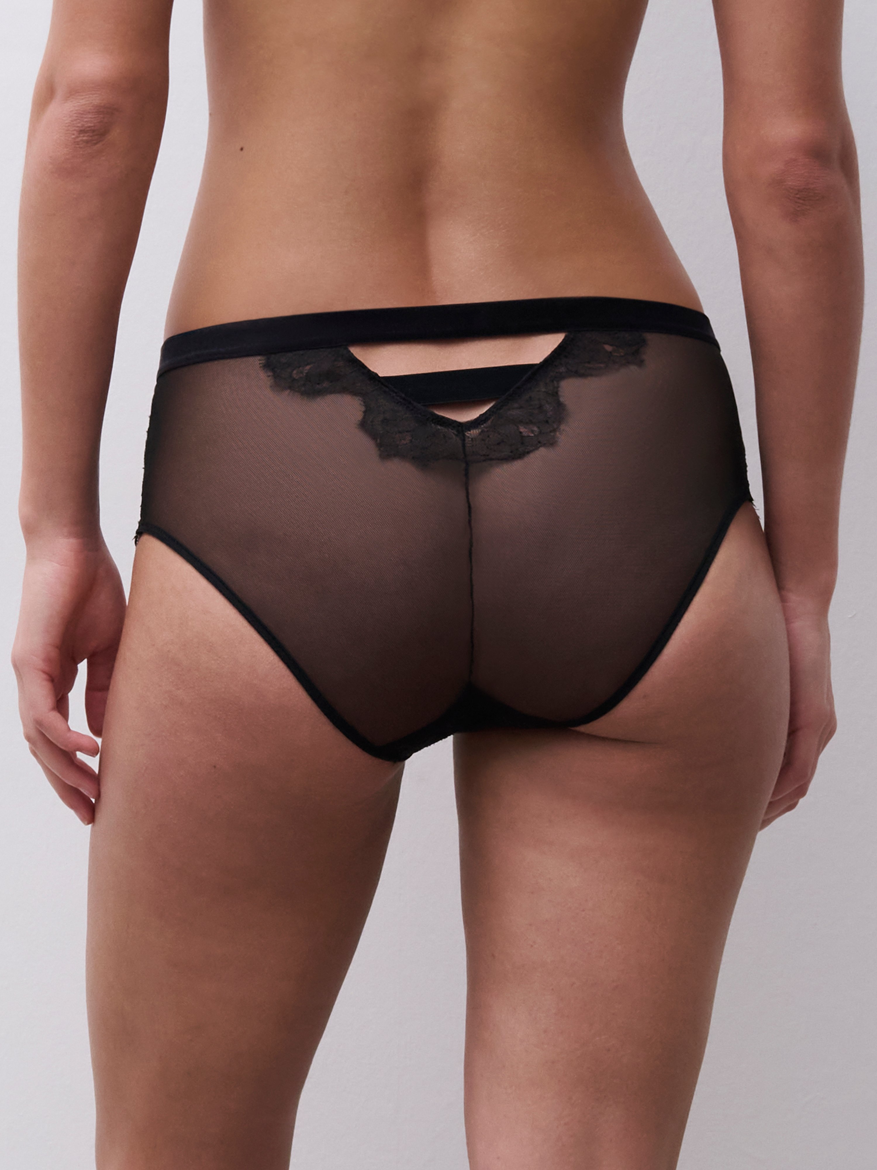 High-waisted brief