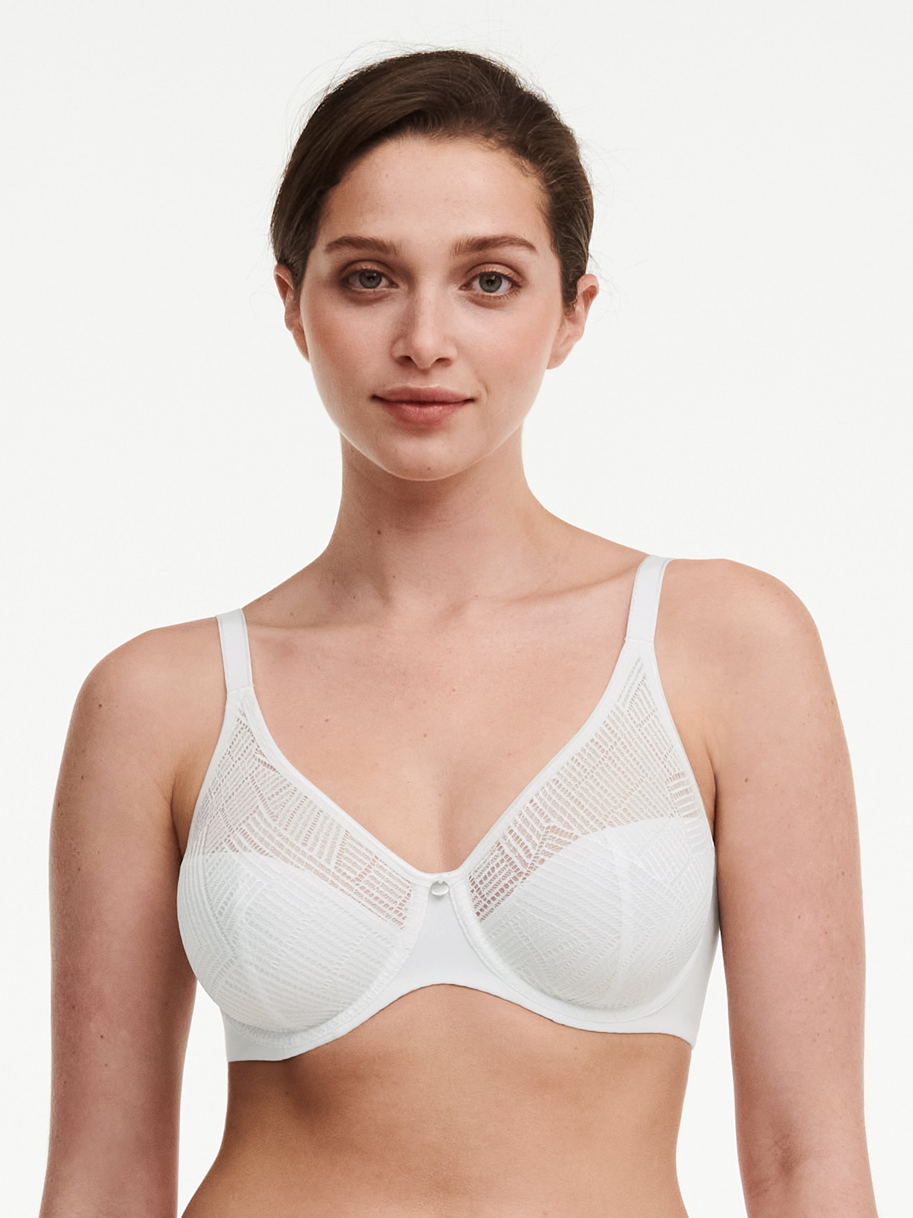 C98100-0LW_D75_EMMA_ECOM_CROP_WEB_OB_FT