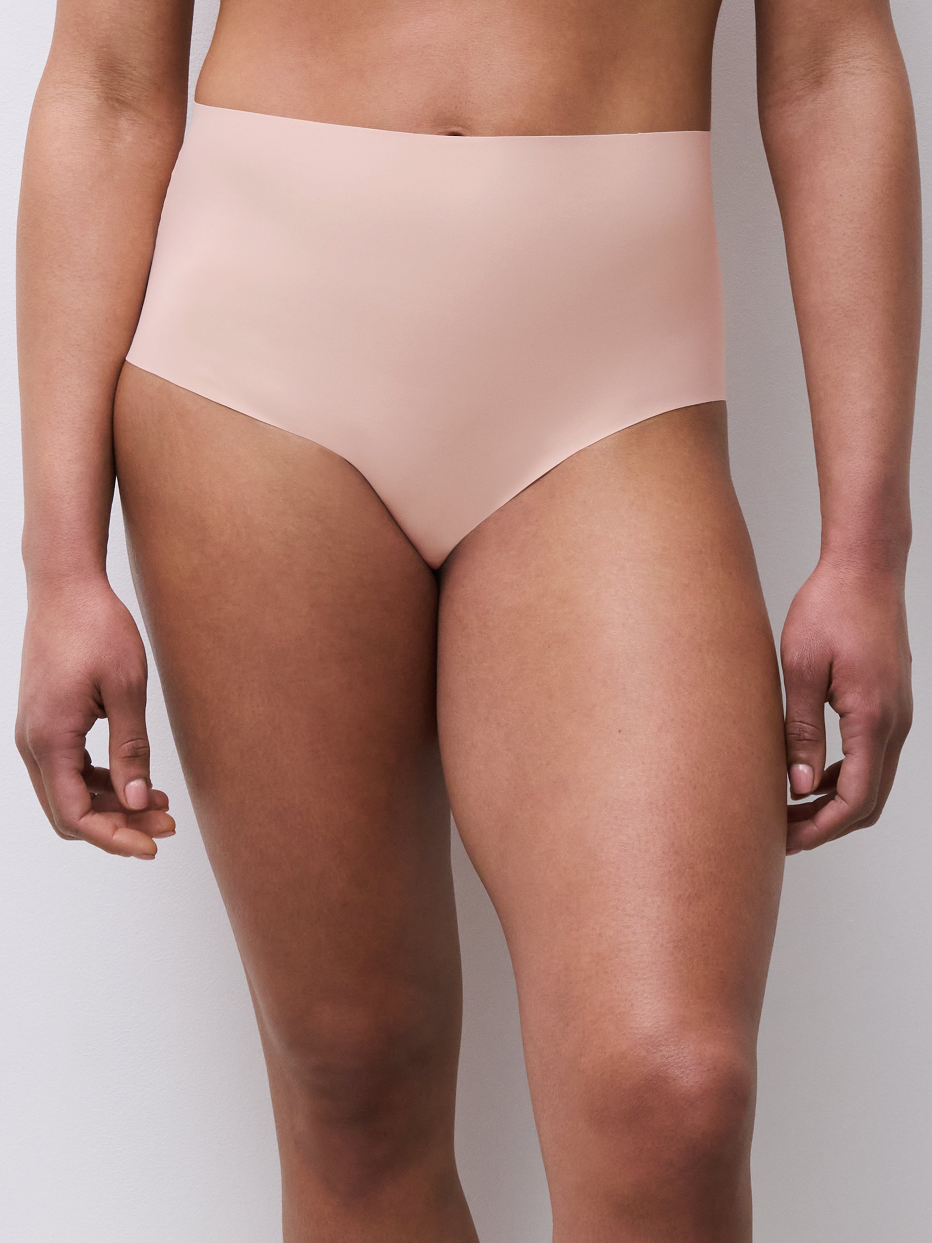 High-waisted brief