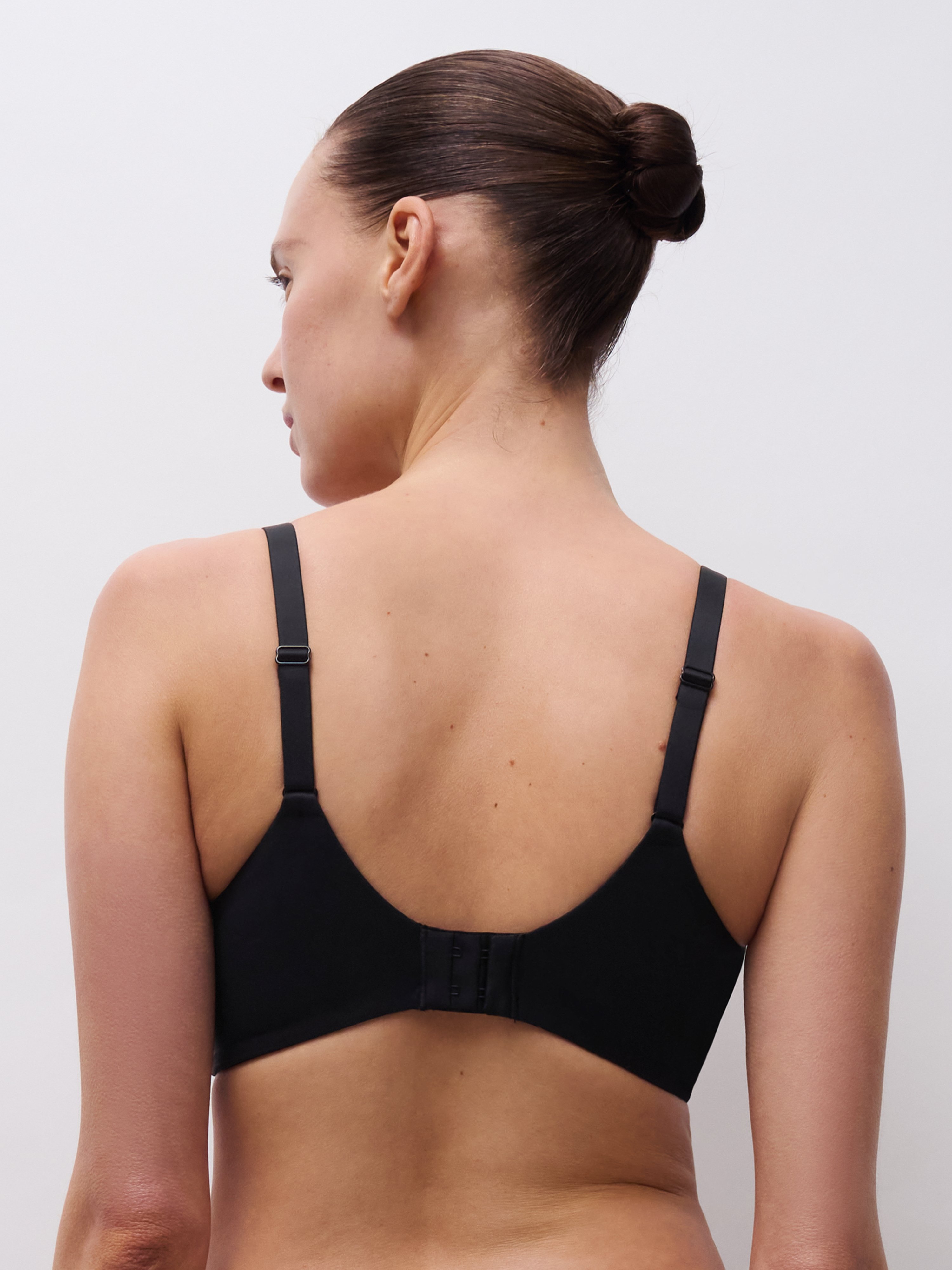High-coverage memory foam bra