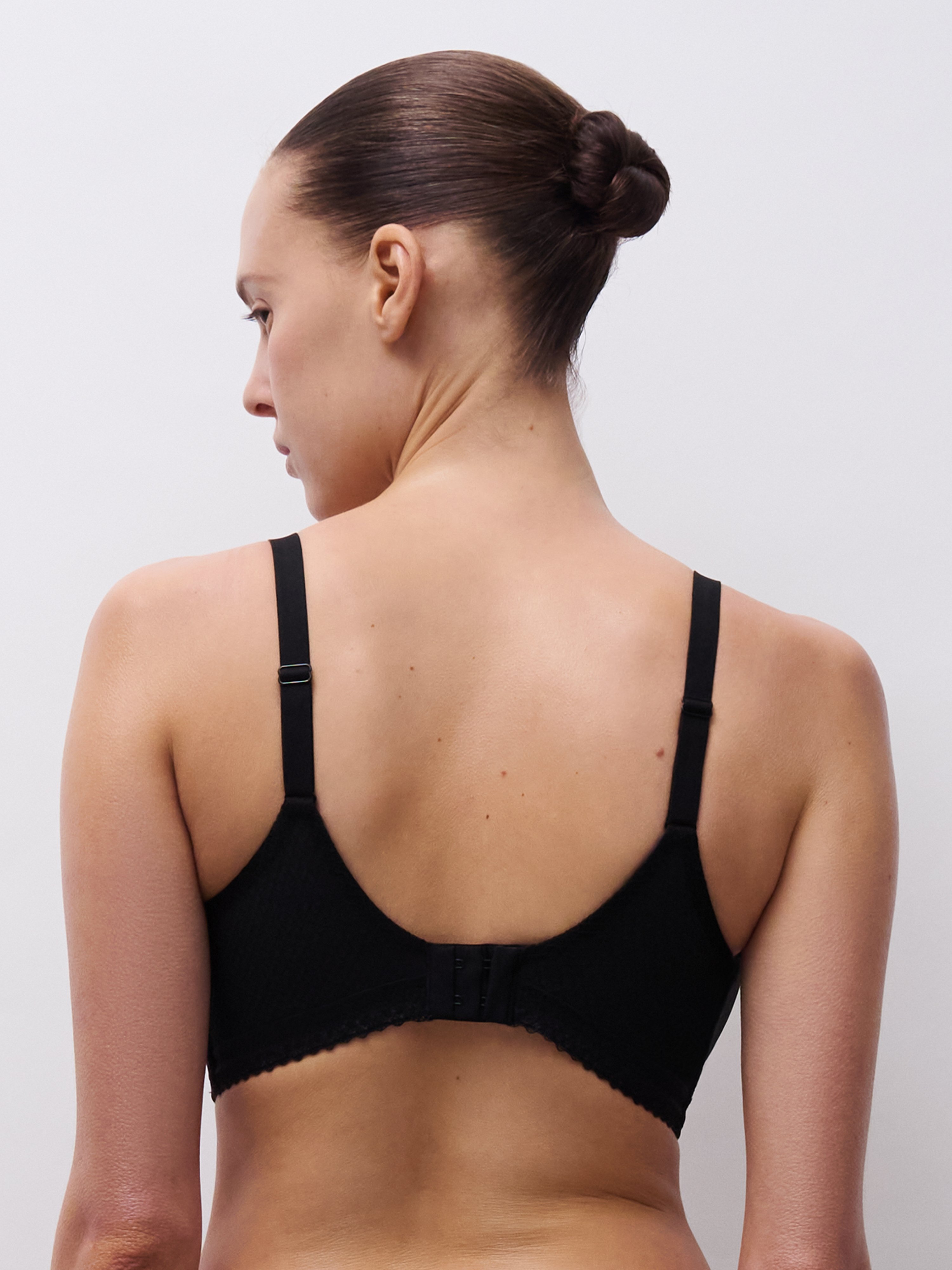 Wireless support bra