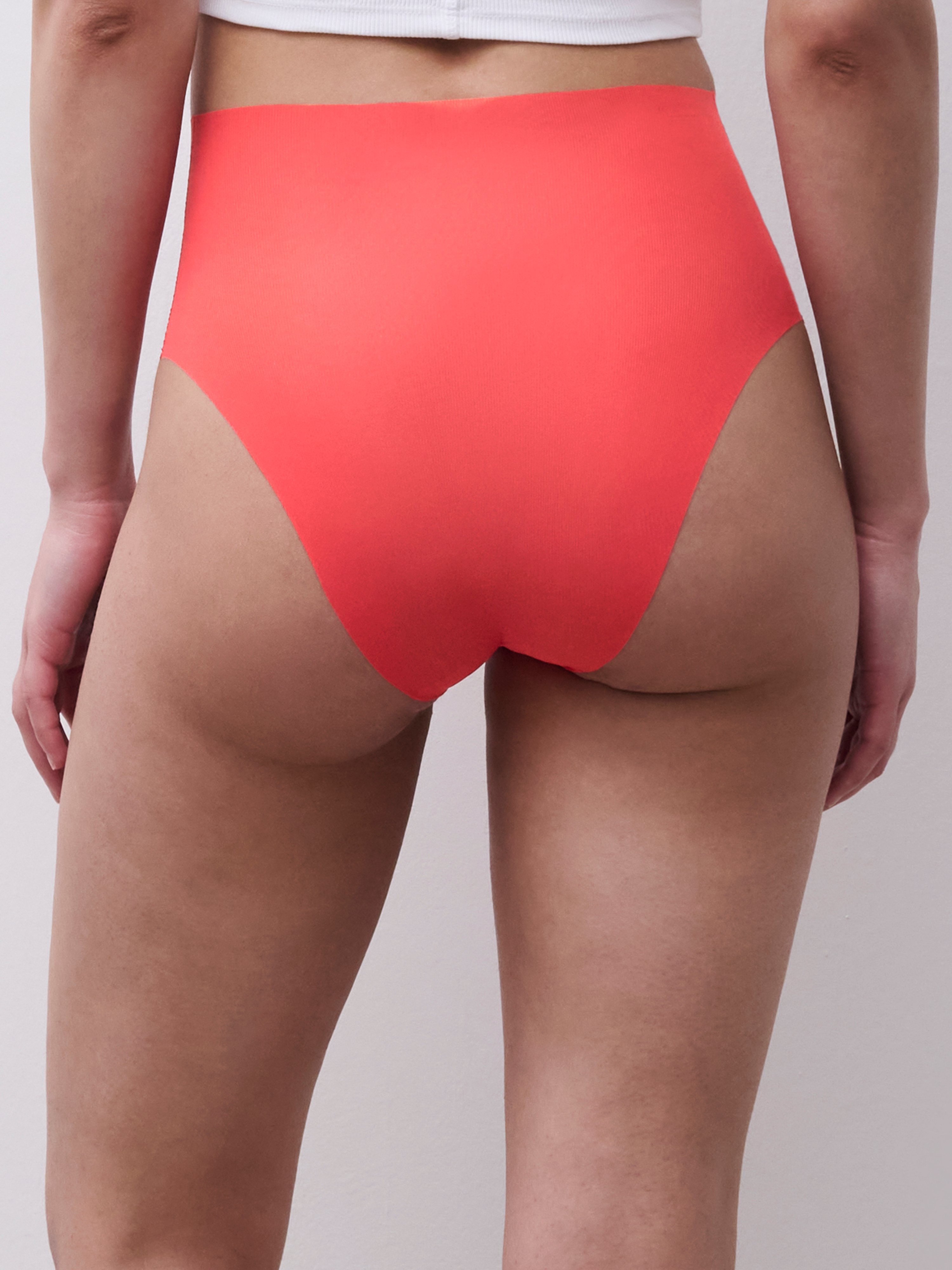 High-waisted brief
